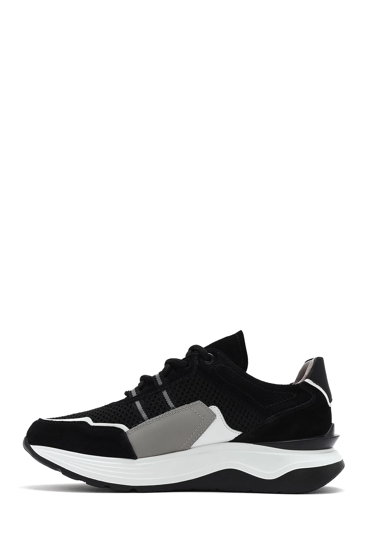 Erkek Siyah Bağcıklı Kalın Tabanlı Deri Sneaker - Image 2