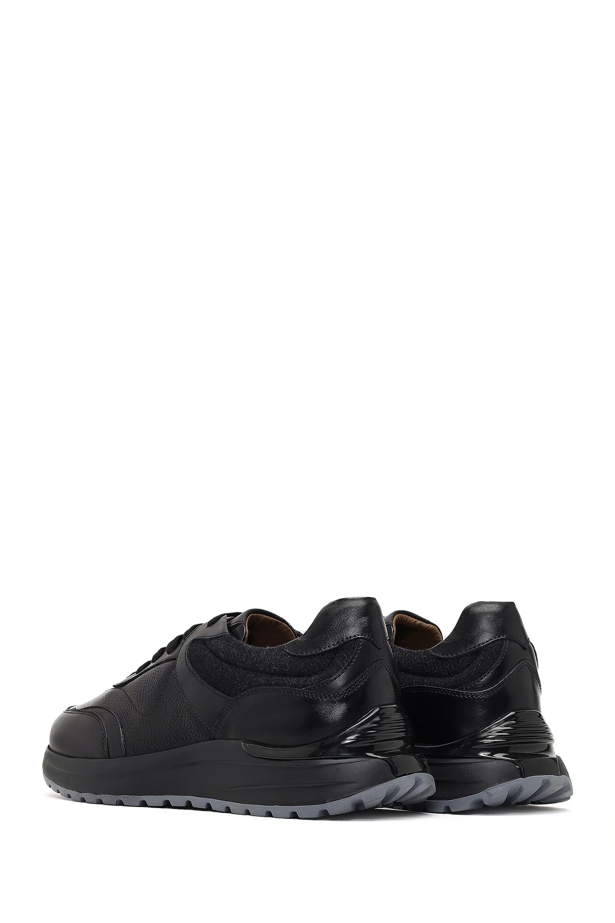 Erkek Siyah Bağcıklı Kalın Tabanlı Deri Sneaker - Image 5
