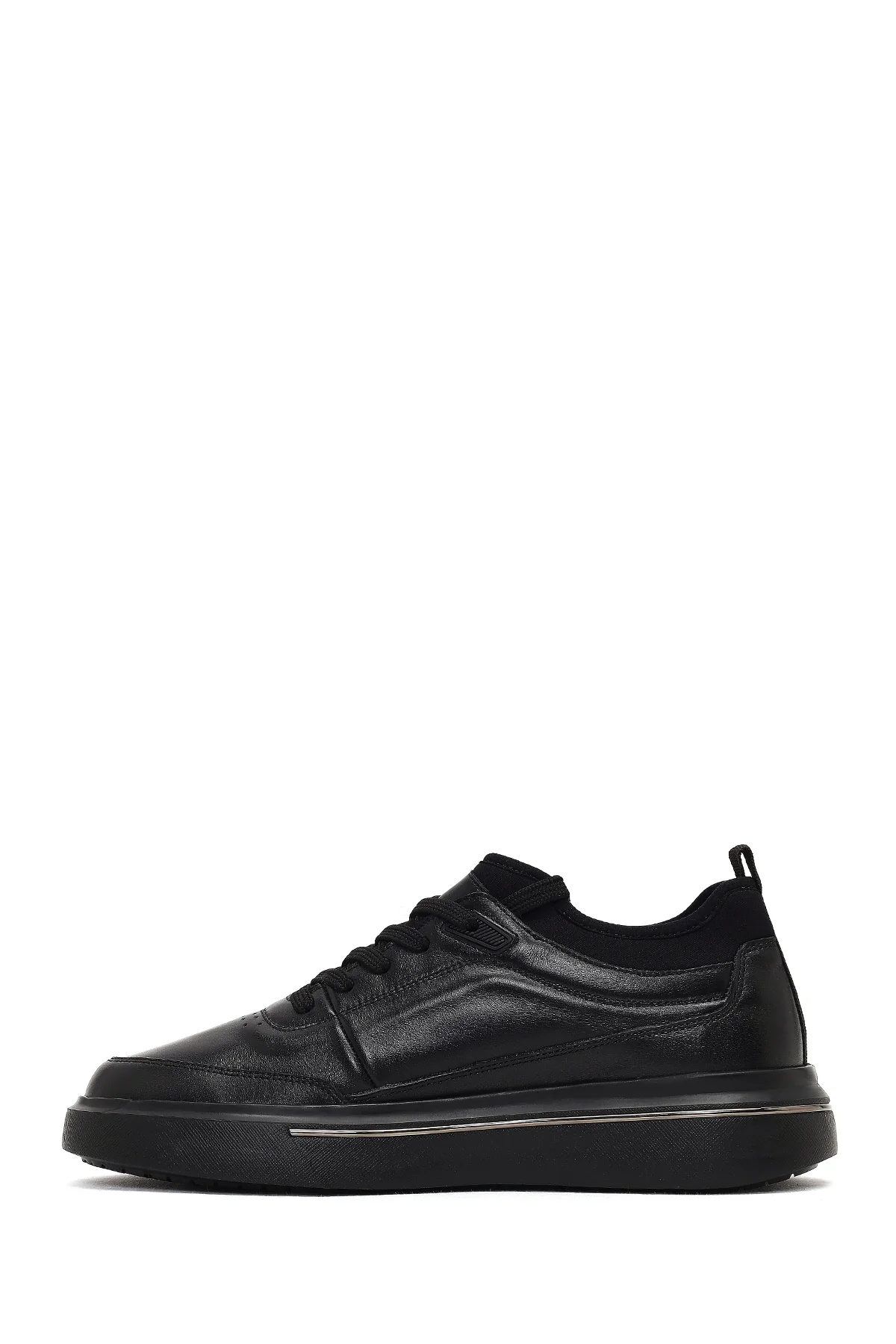 Erkek Siyah Bağcıklı Kalın Tabanlı Deri Sneaker - Image 2