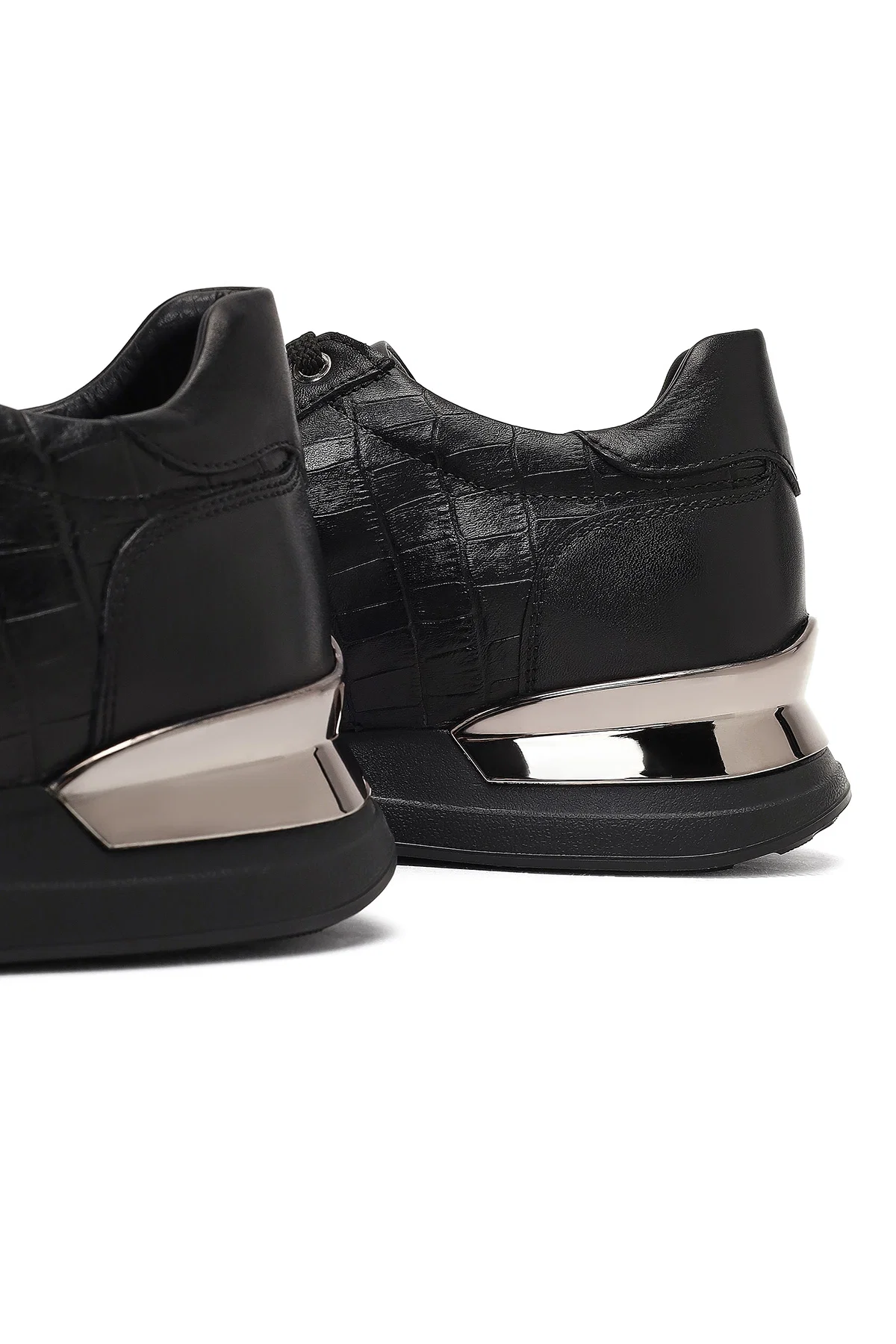 Erkek Siyah Bağcıklı Kalın Tabanlı Deri Sneaker - Image 10