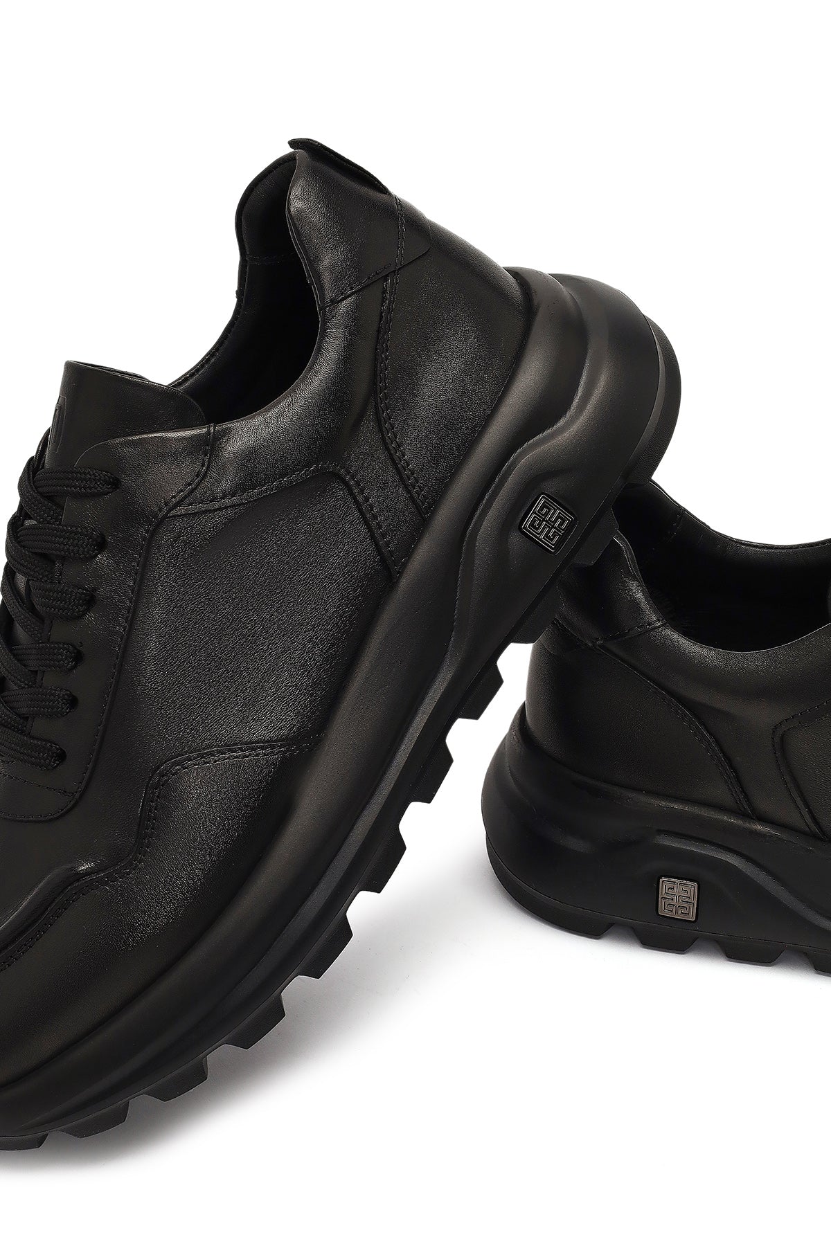 Erkek Siyah Bağcıklı Kalın Tabanlı Deri Sneaker - Image 10