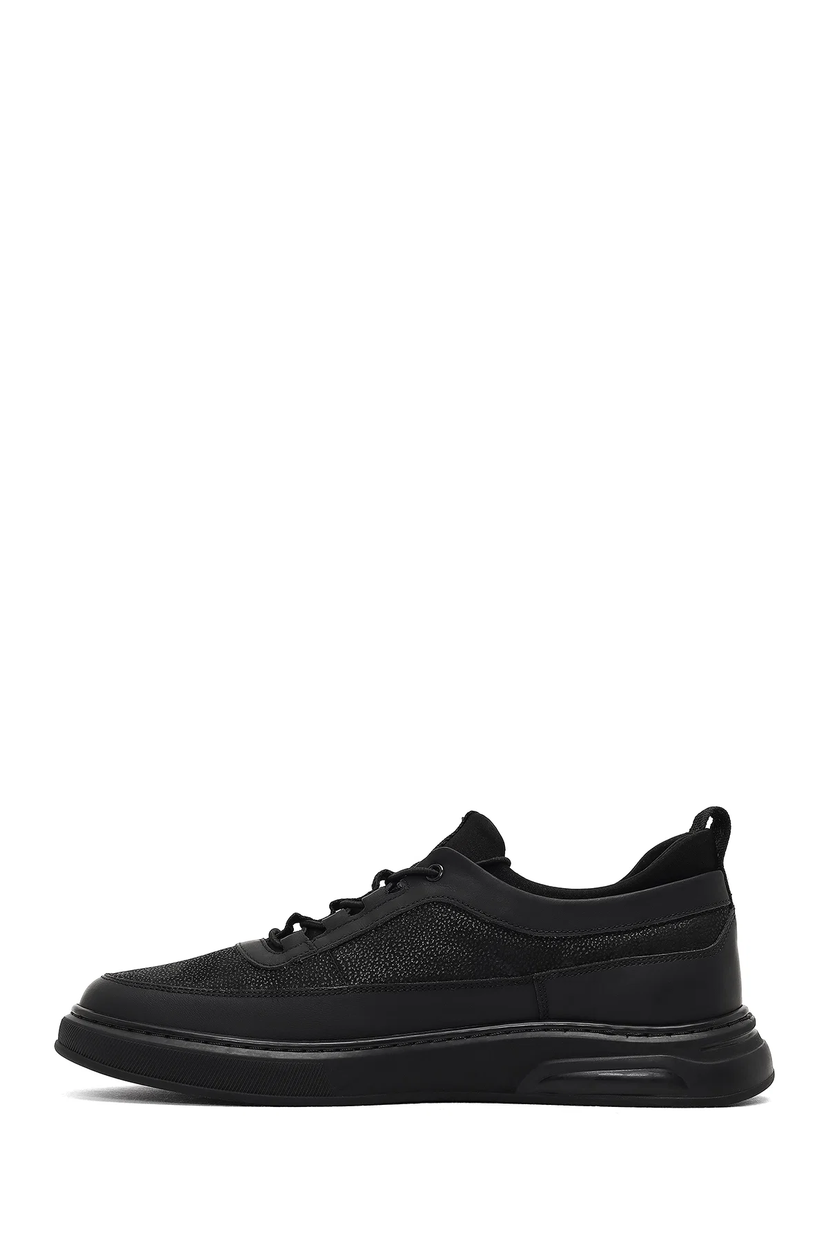 Erkek Siyah Bağcıklı Kalın Tabanlı Deri Sneaker - Image 2