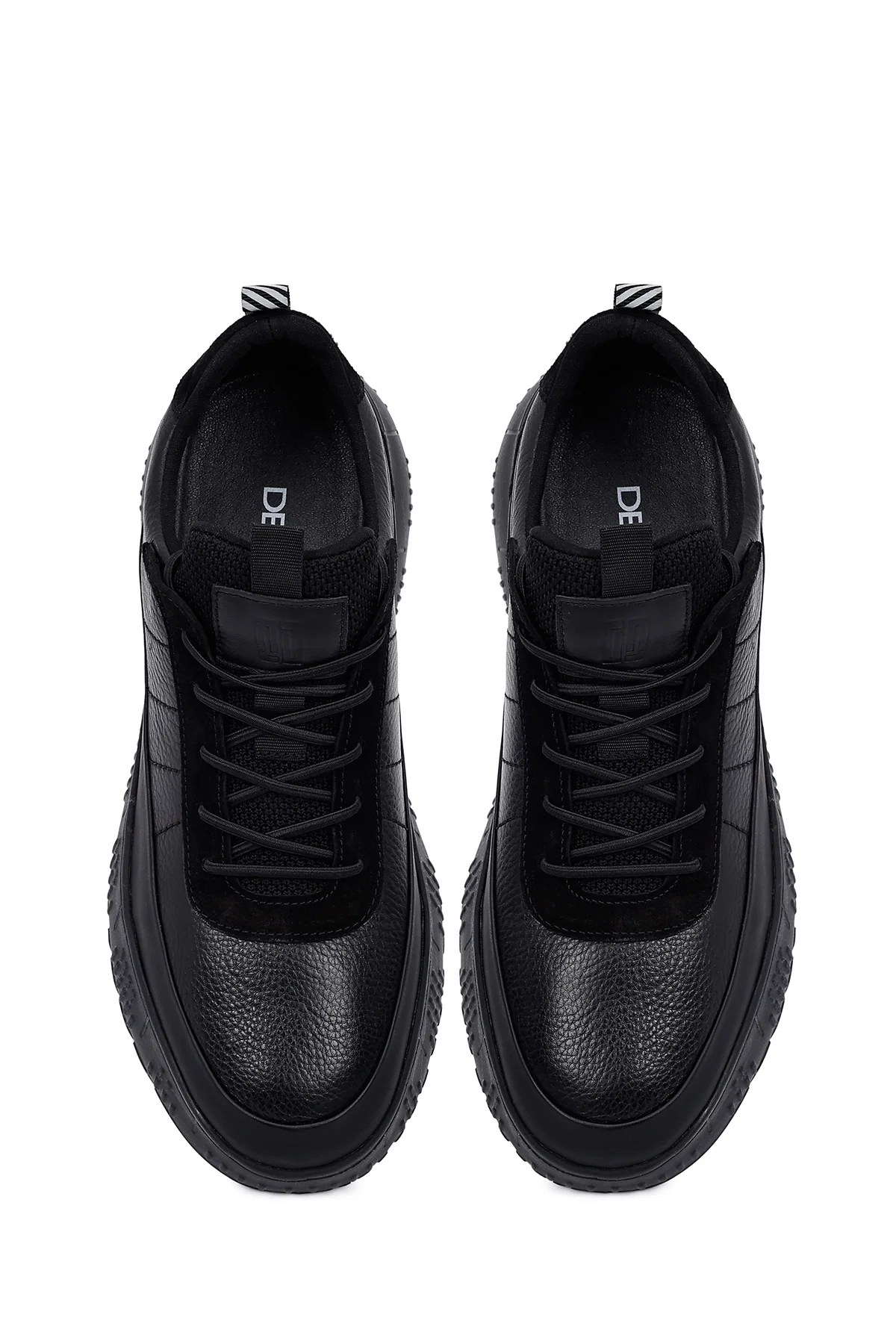 Erkek Siyah Bağcıklı Kalın Tabanlı Deri Sneaker - Image 7