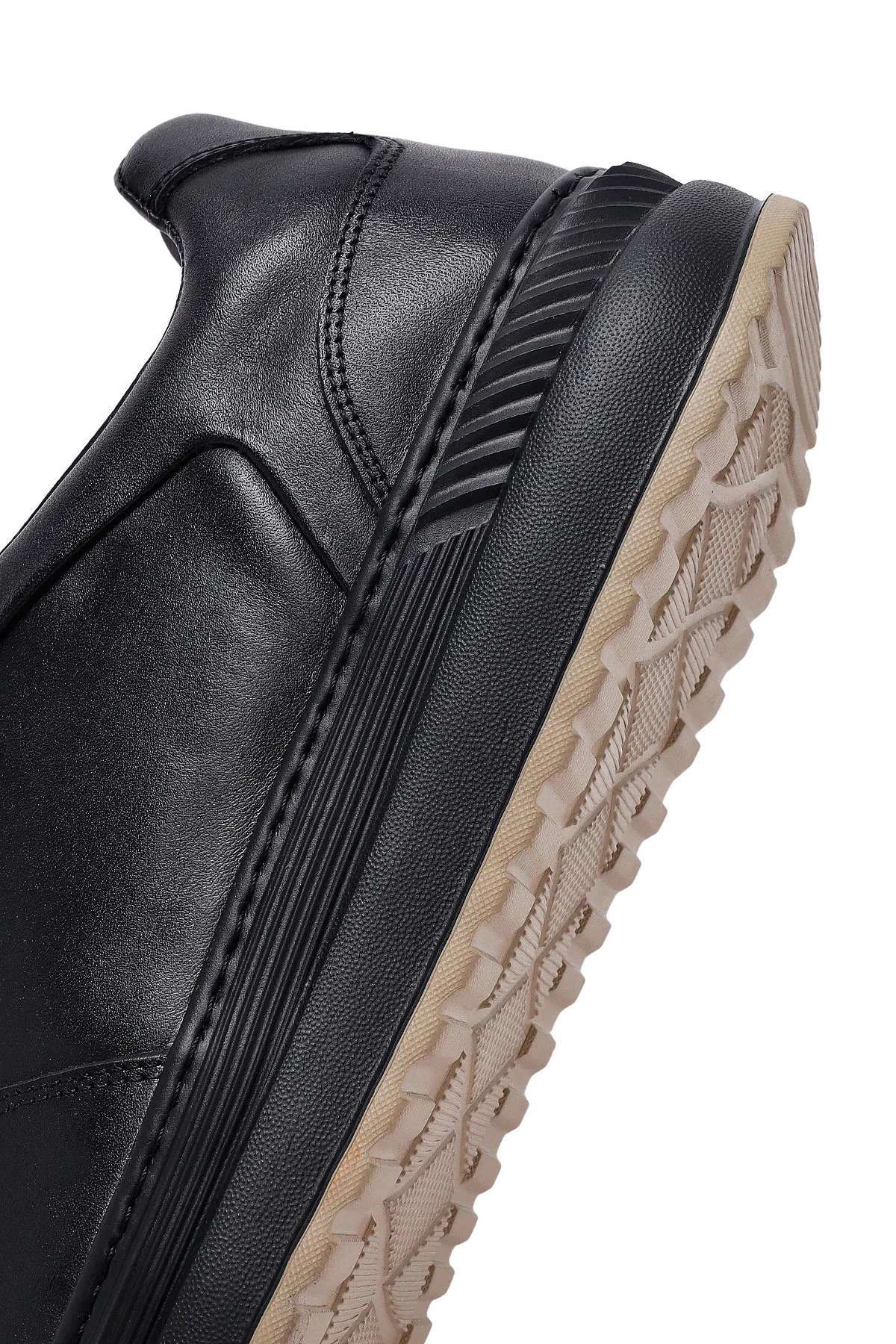 Erkek Siyah Bağcıklı Kalın Tabanlı Deri Sneaker - Image 8