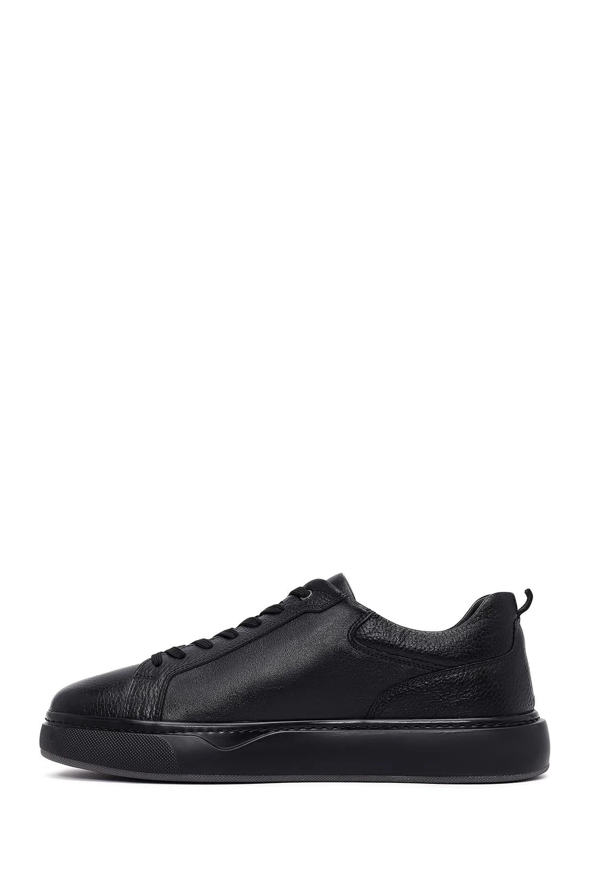 Erkek Siyah Bağcıklı Kalın Tabanlı Deri Sneaker - Image 2