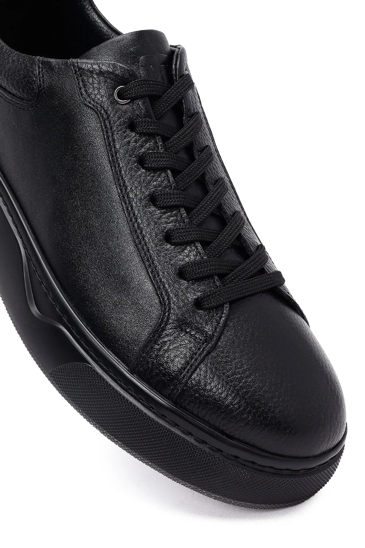 Erkek Siyah Bağcıklı Kalın Tabanlı Deri Sneaker - Image 9