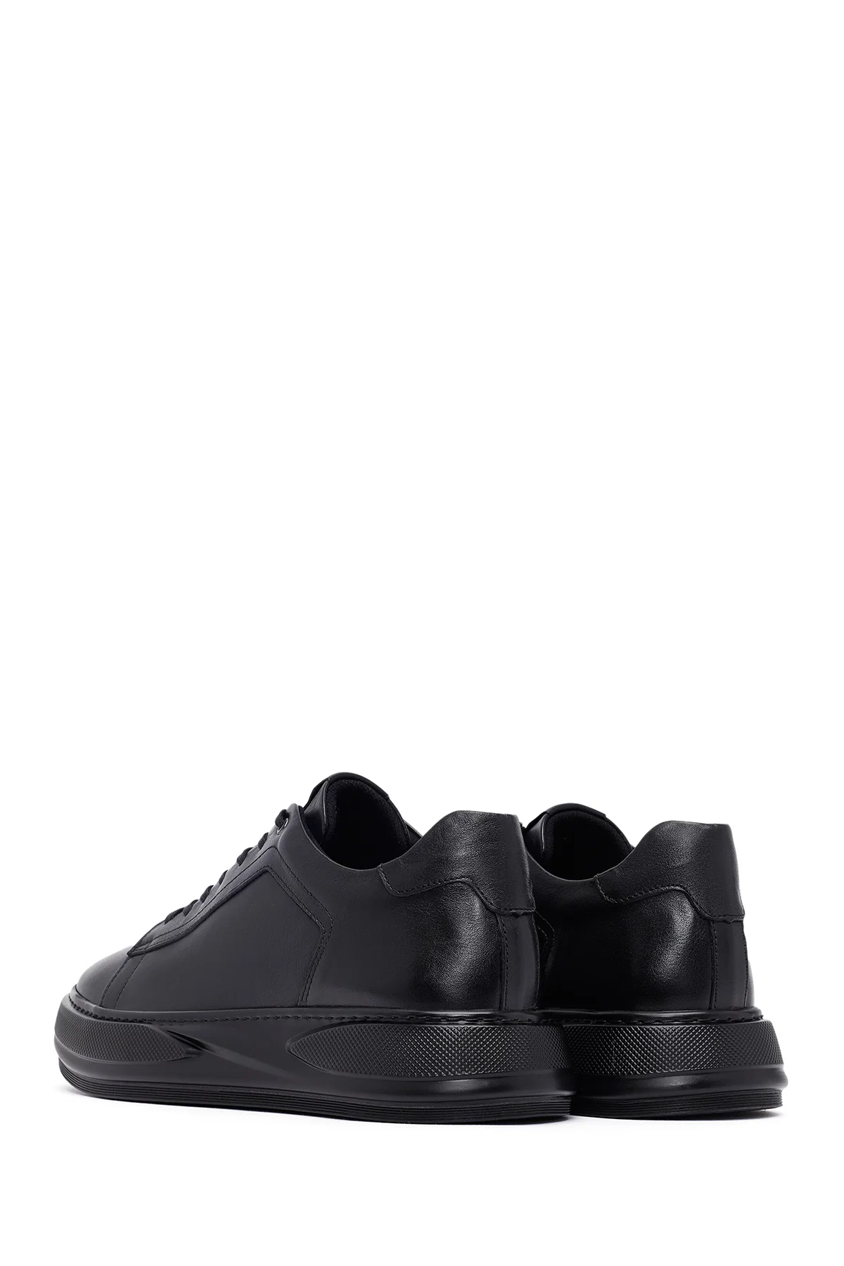 Erkek Siyah Bağcıklı Kalın Tabanlı Deri Sneaker - Image 5
