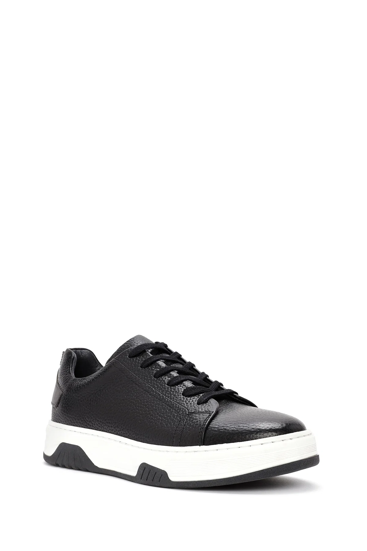 Erkek Siyah Bağcıklı Kalın Tabanlı Deri Sneaker - Image 6