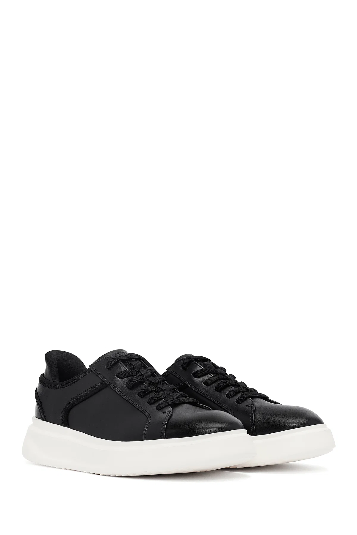 Erkek Siyah Bağcıklı Kalın Tabanlı Deri Sneaker - Image 3