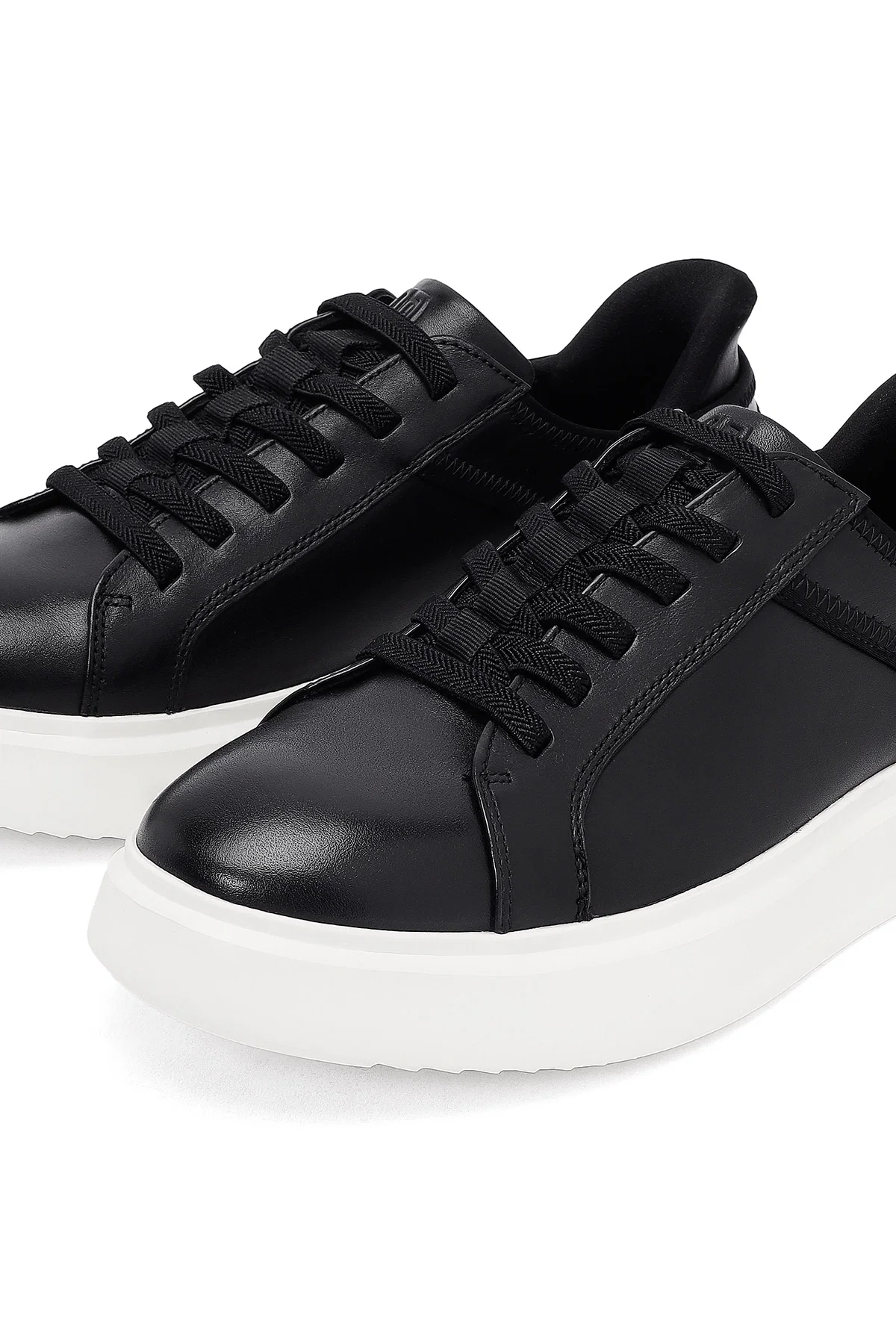 Erkek Siyah Bağcıklı Kalın Tabanlı Deri Sneaker - Image 9