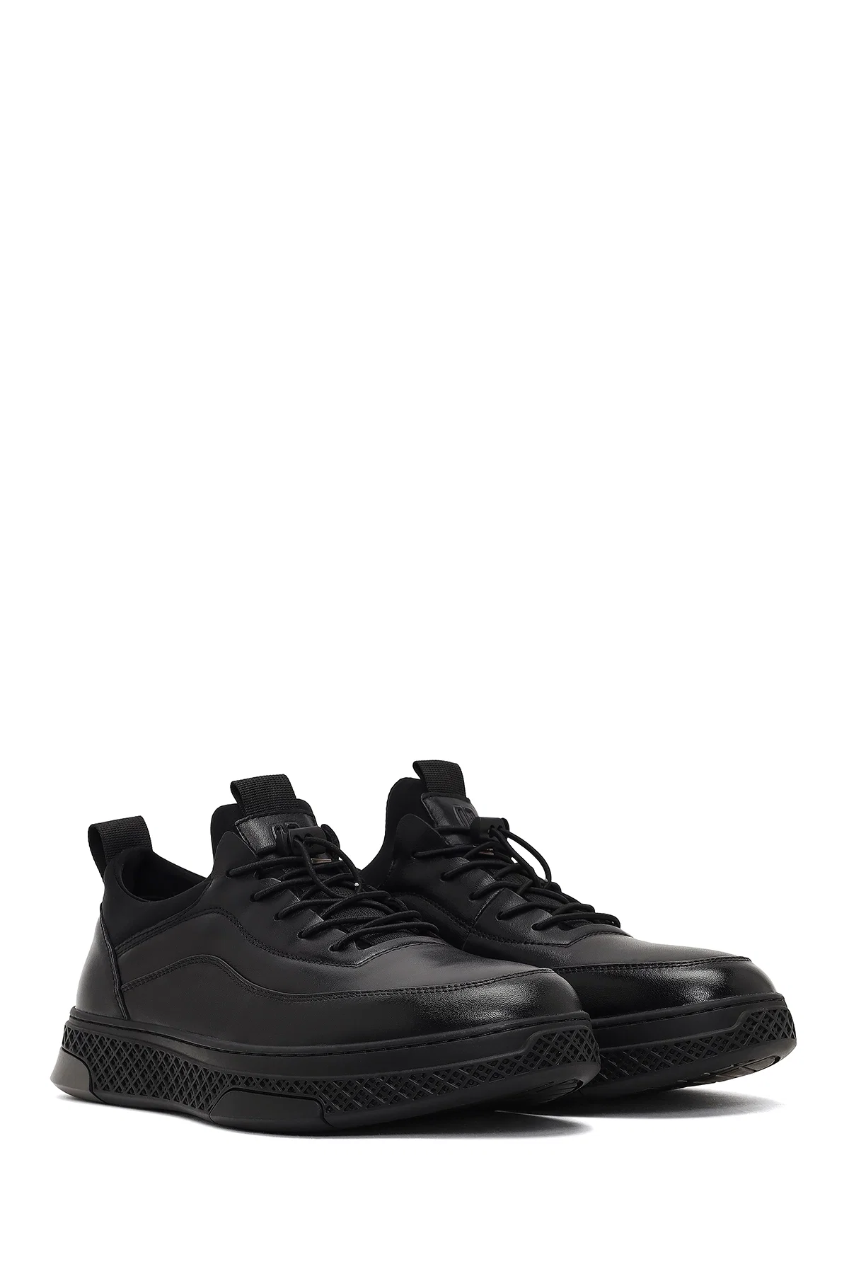 Erkek Siyah Bağcıklı Kalın Tabanlı Deri Sneaker - Image 3