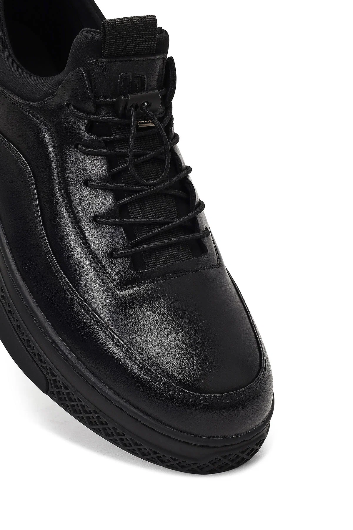Erkek Siyah Bağcıklı Kalın Tabanlı Deri Sneaker - Image 9