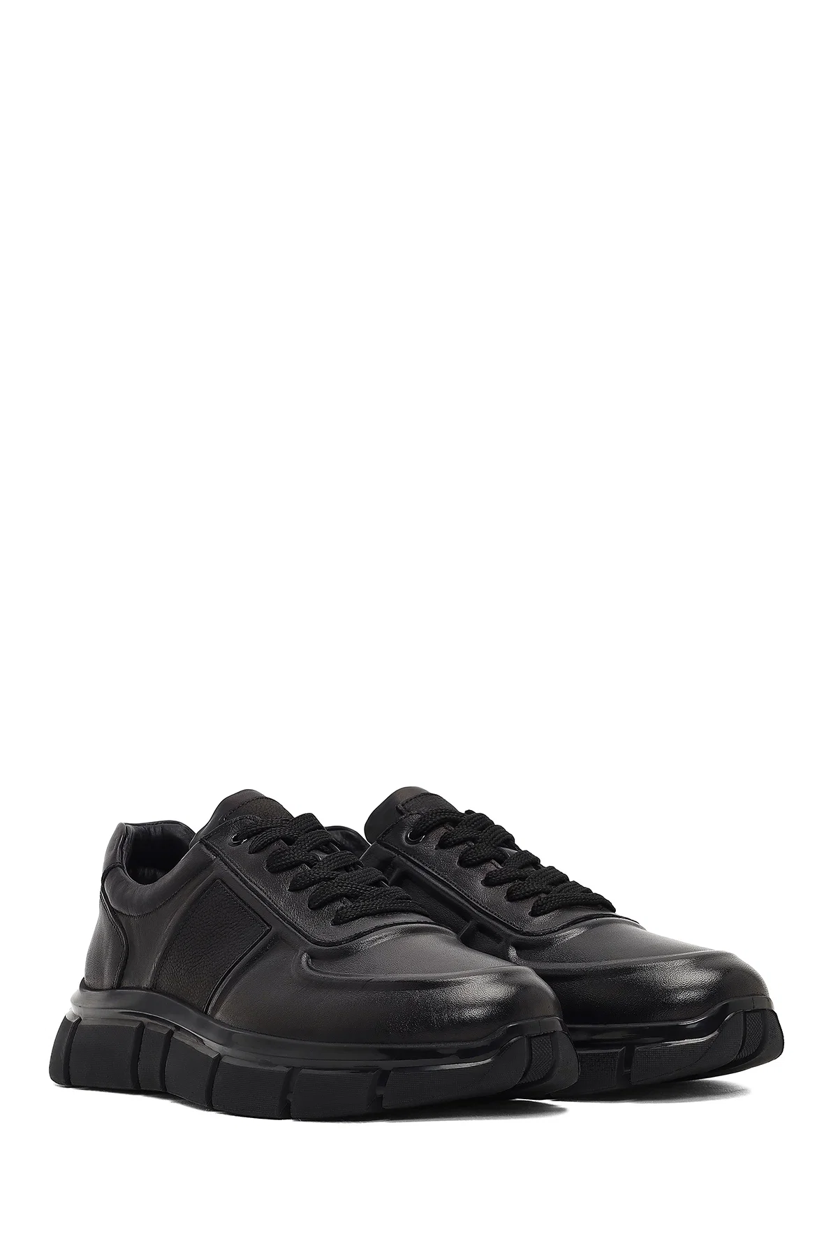 Erkek Siyah Bağcıklı Kalın Tabanlı Deri Sneaker - Image 3