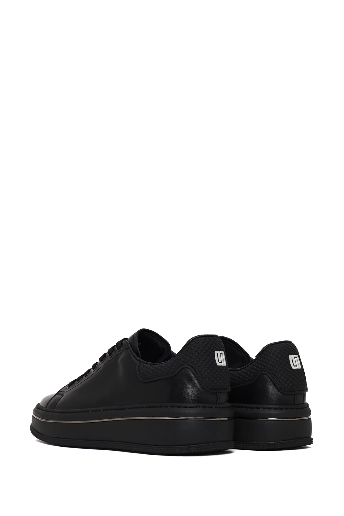 Erkek Siyah Bağcıklı Kalın Tabanlı Deri Sneaker - Image 6