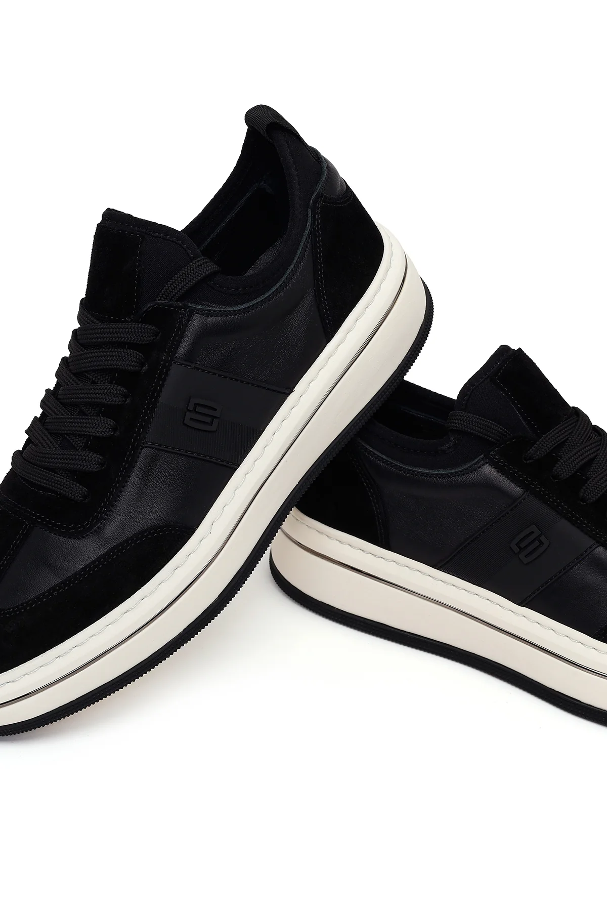Erkek Siyah Bağcıklı Kalın Tabanlı Deri Sneaker - Image 10