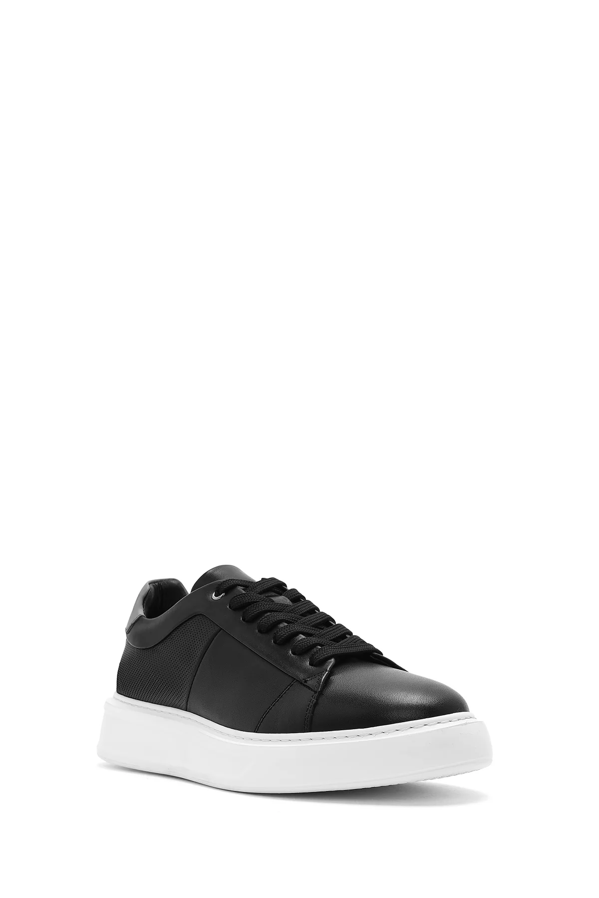 Erkek Siyah Bağcıklı Kalın Tabanlı Deri Sneaker - Image 7