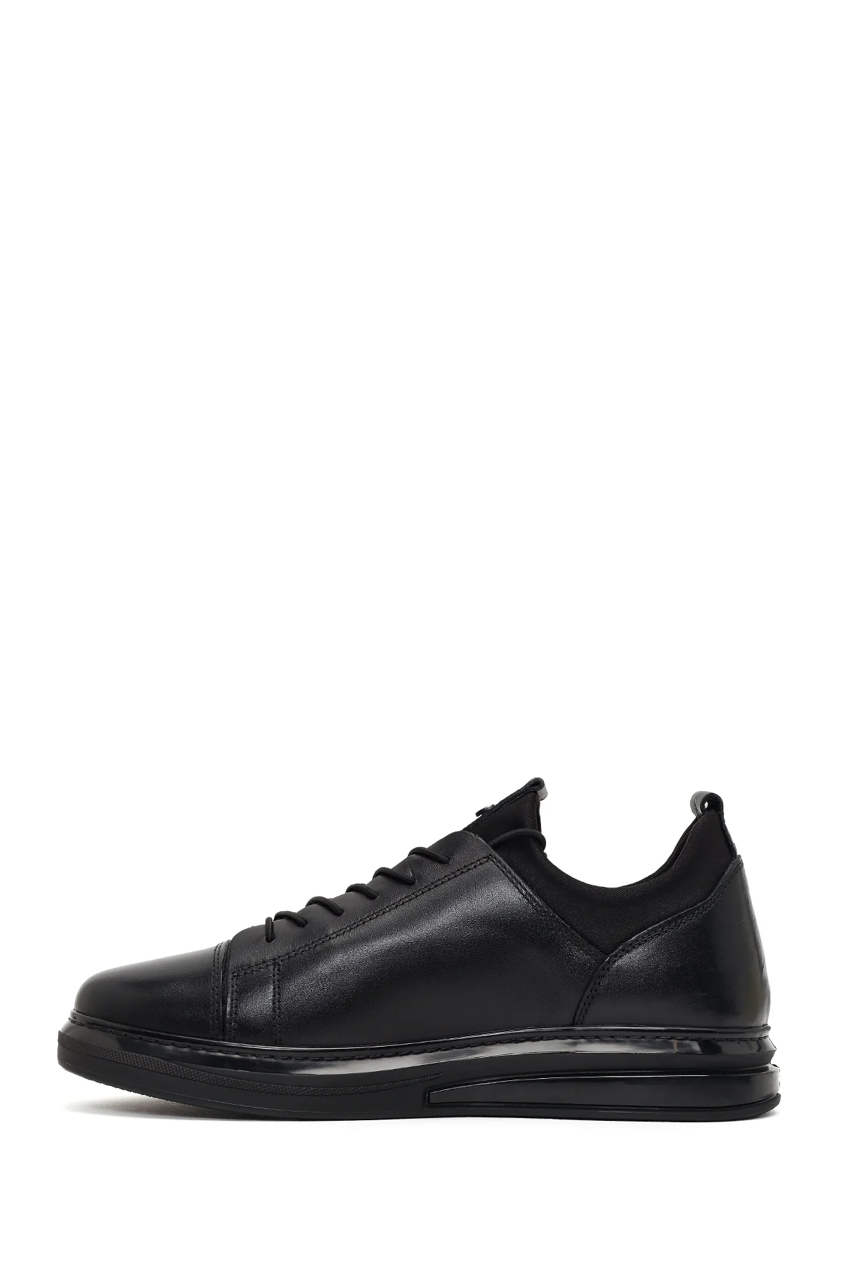 Erkek Siyah Bağcıklı Kalın Tabanlı Deri Sneaker - Image 3