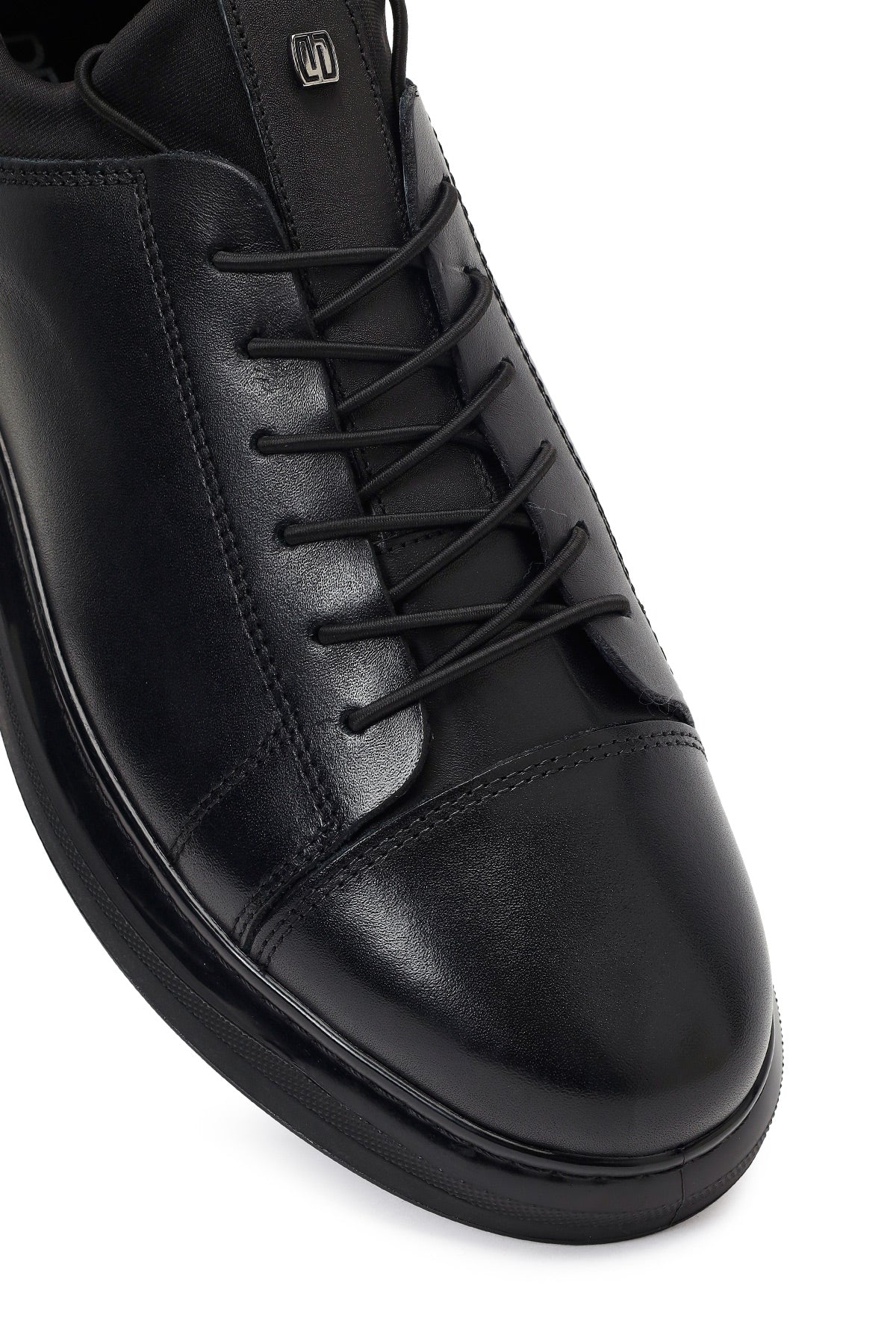 Erkek Siyah Bağcıklı Kalın Tabanlı Deri Sneaker - Image 9