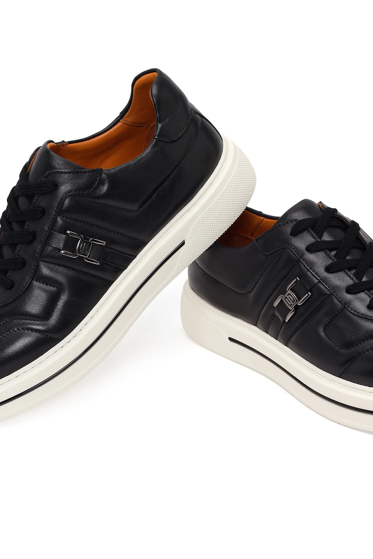 Erkek Siyah Bağcıklı Kalın Tabanlı Deri Sneaker - Image 10
