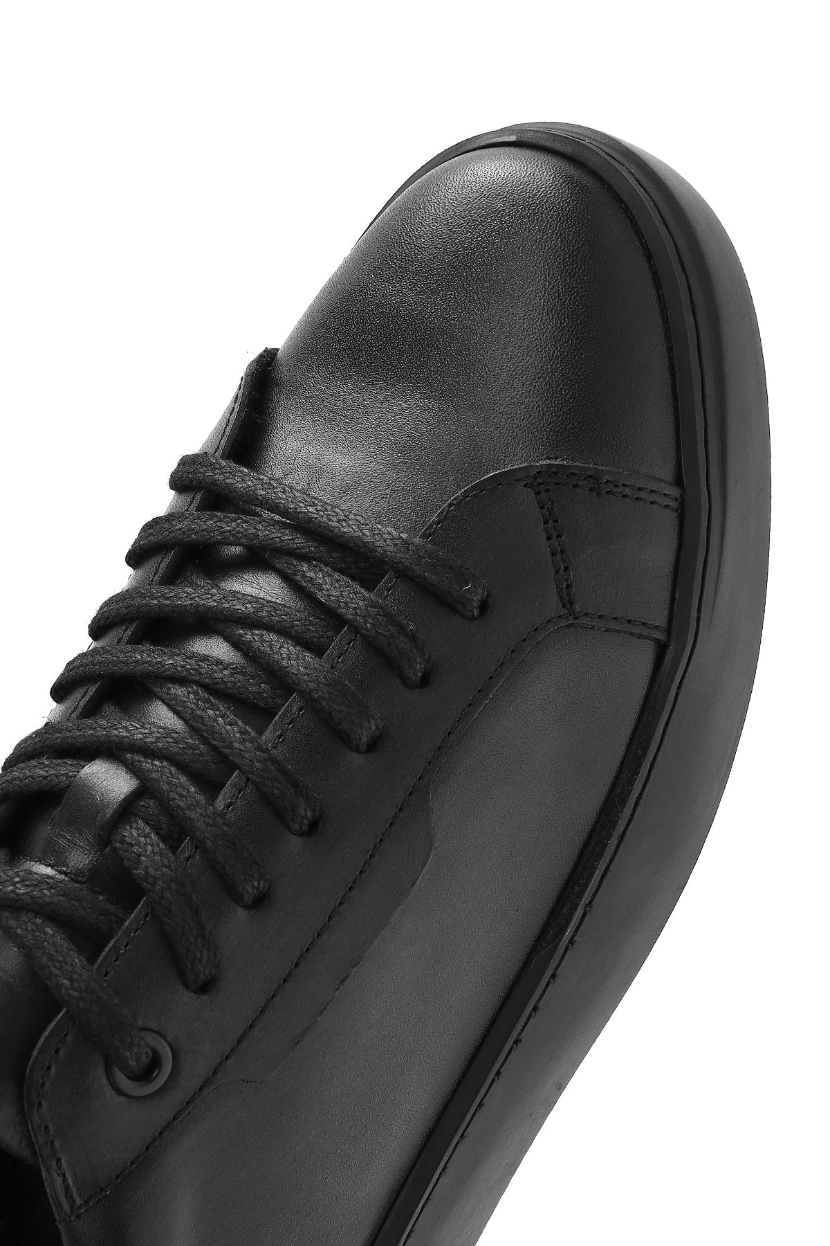 Erkek Siyah Bağcıklı Kalın Tabanlı Deri Sneaker - Image 10