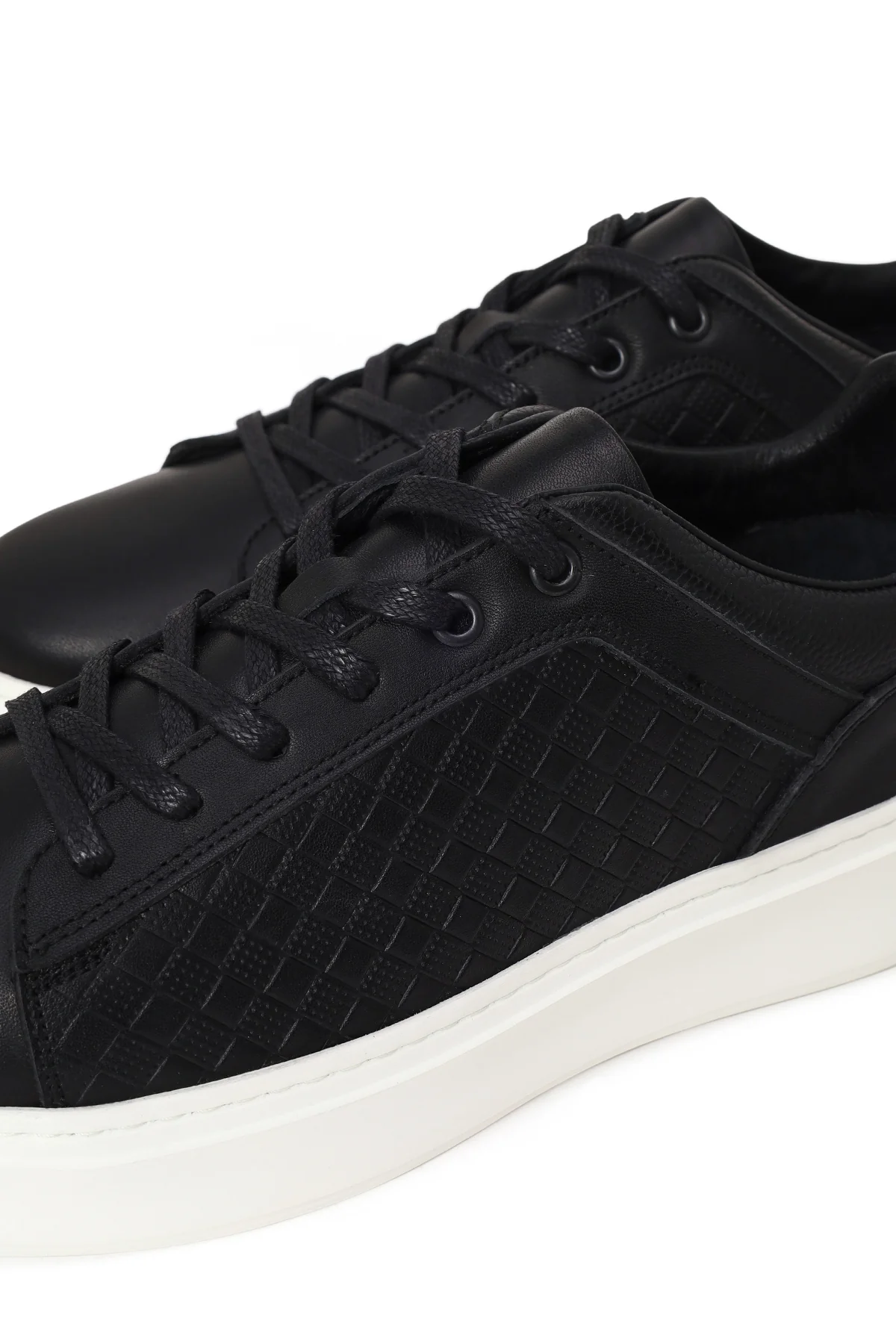 Erkek Siyah Bağcıklı Kalın Tabanlı Deri Sneaker - Image 11