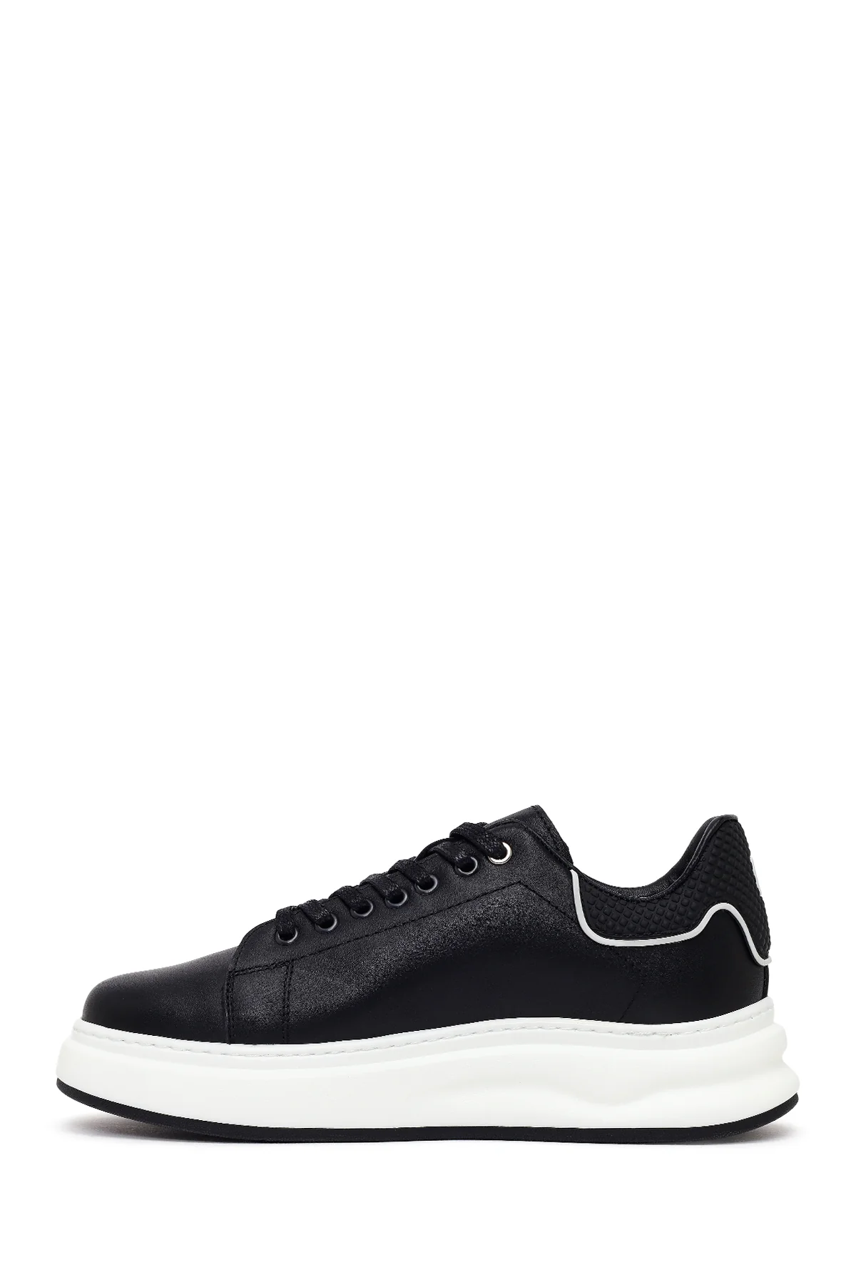 Erkek Siyah Bağcıklı Kalın Tabanlı Deri Sneaker - Image 3