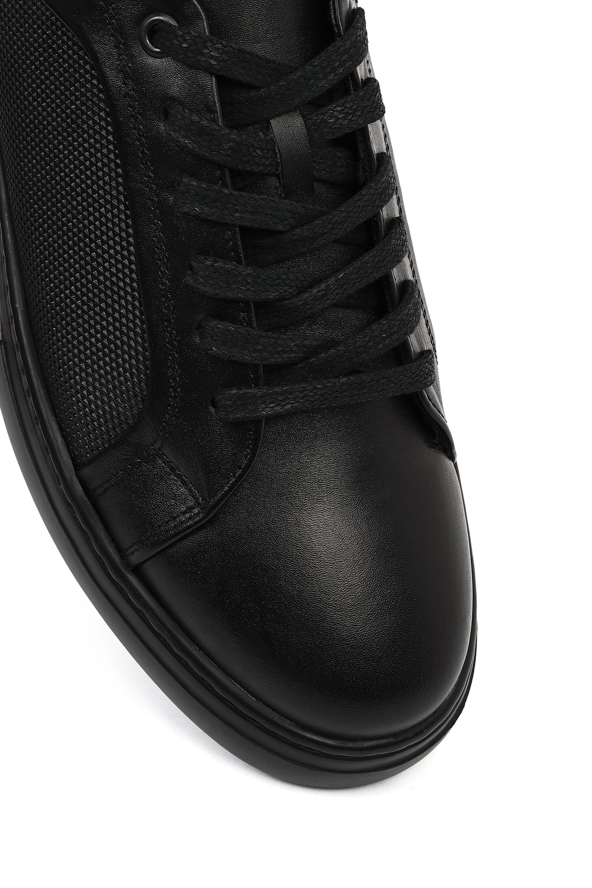 Erkek Siyah Bağcıklı Kalın Tabanlı Deri Sneaker - Image 9