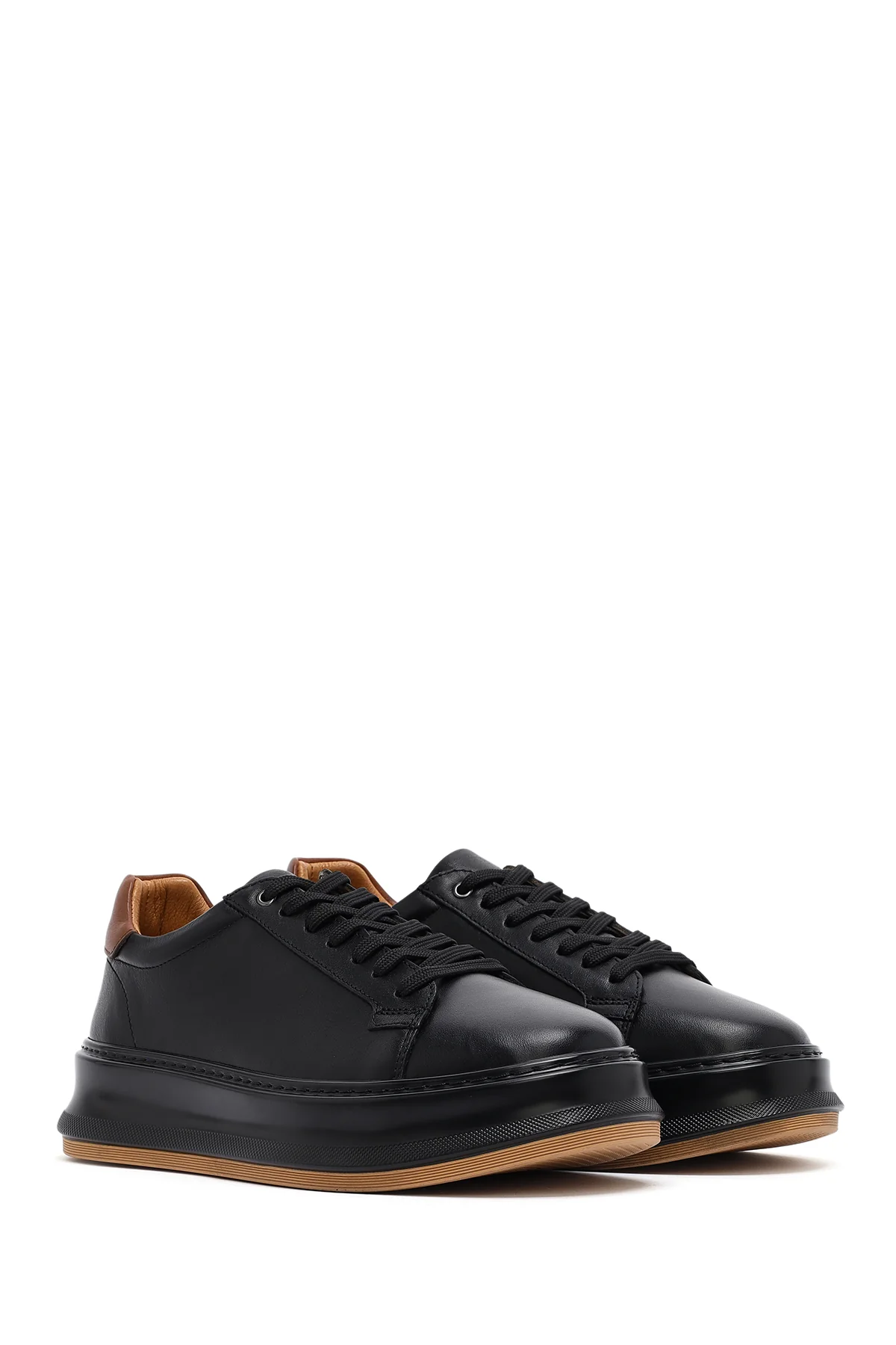 Erkek Siyah Bağcıklı Kalın Tabanlı Deri Sneaker - Image 2