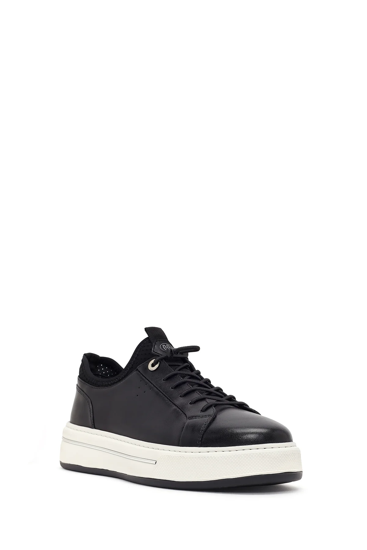 Erkek Siyah Bağcıklı Kalın Tabanlı Deri Sneaker - Image 7
