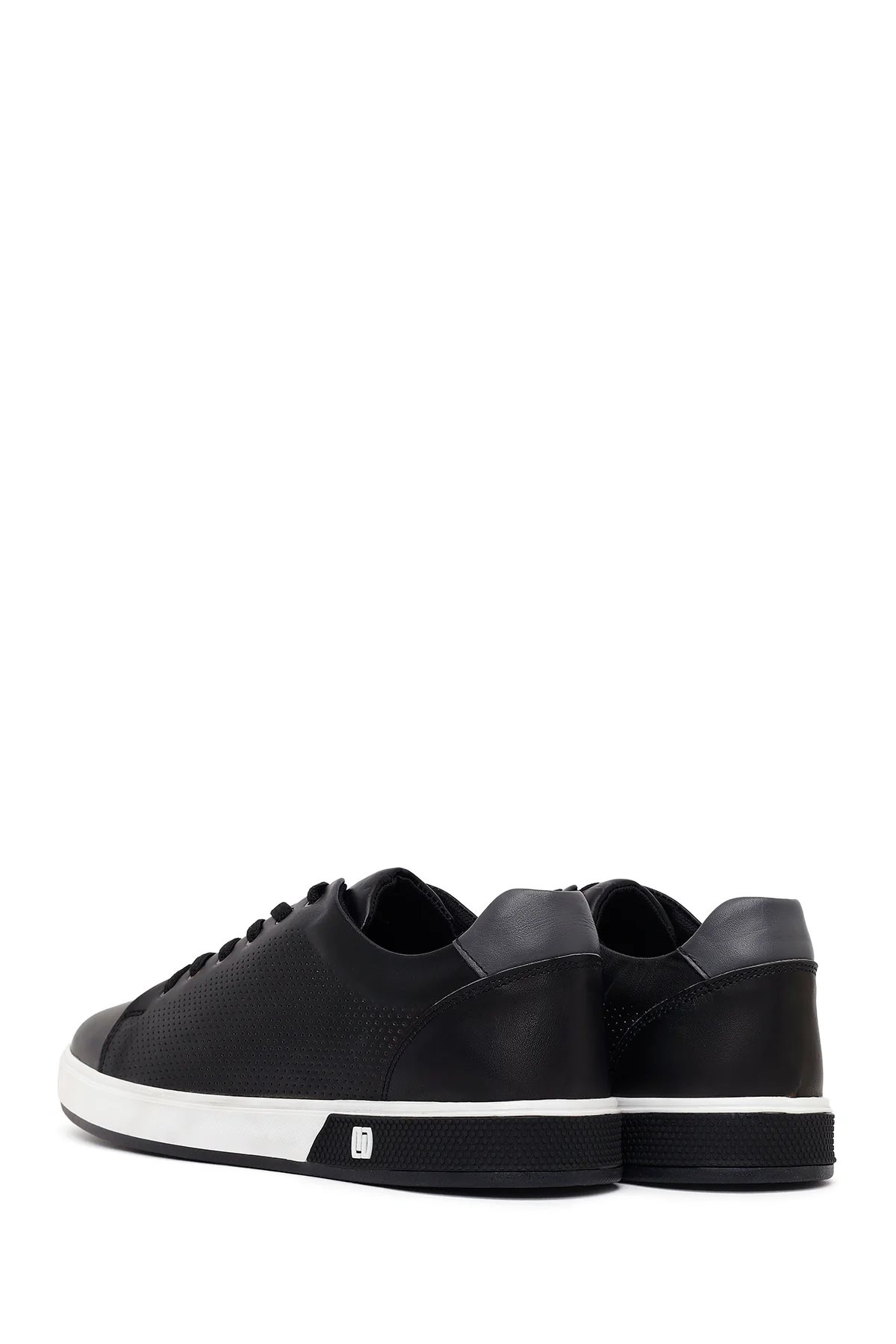 Erkek Siyah Bağcıklı Kalın Tabanlı Deri Sneaker - Image 6