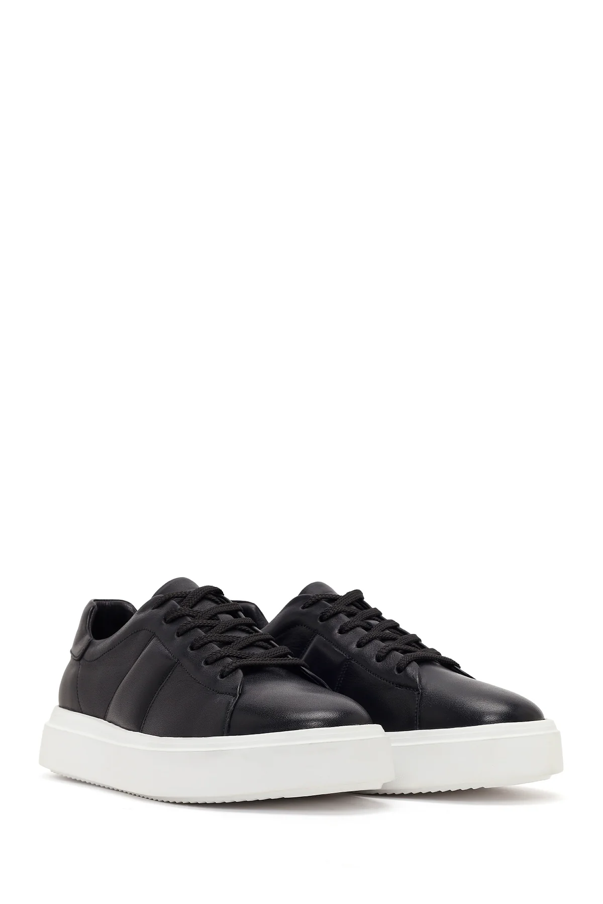 Erkek Siyah Bağcıklı Kalın Tabanlı Deri Sneaker - Image 2