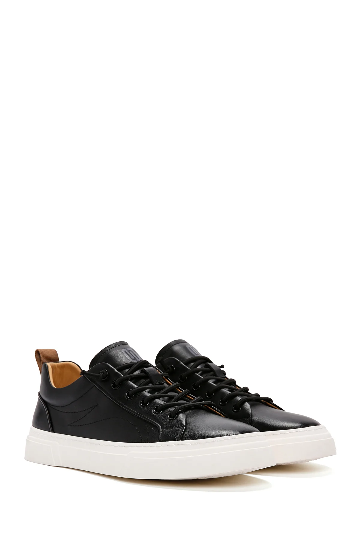 Erkek Siyah Bağcıklı Kalın Tabanlı Deri Sneaker - Image 2