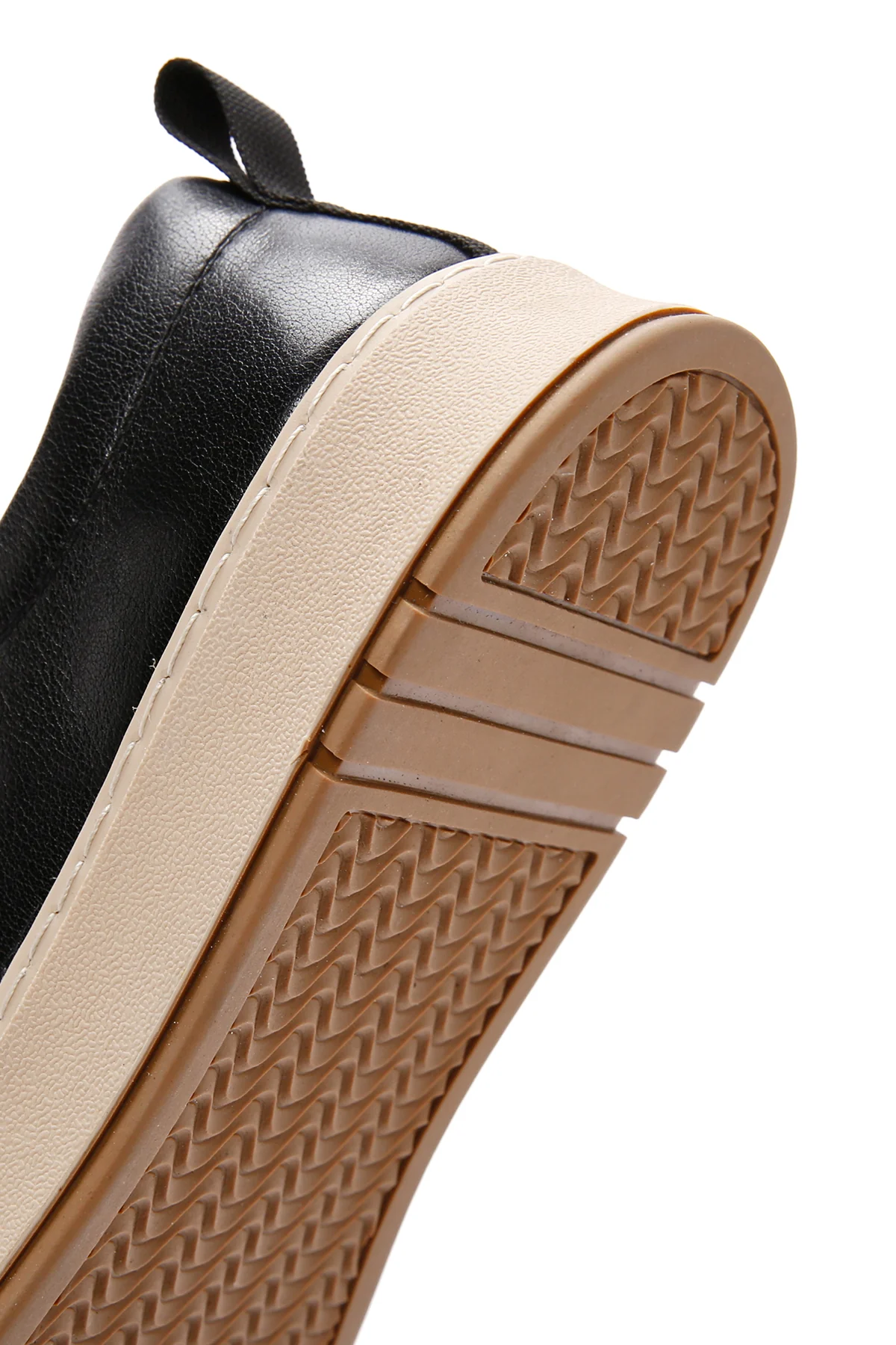Erkek Siyah Bağcıklı Kalın Tabanlı Deri Sneaker - Image 9