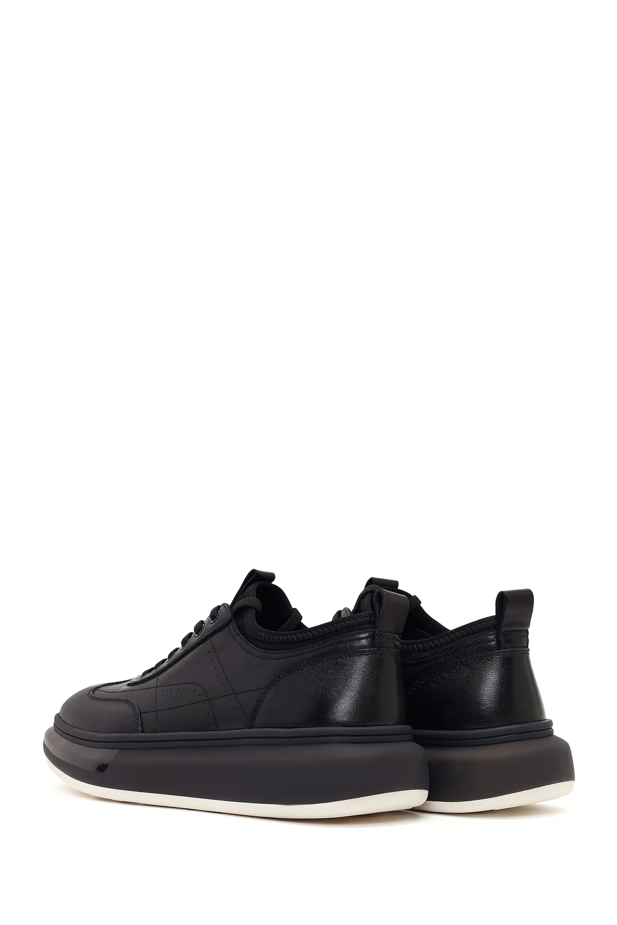 Erkek Siyah Bağcıklı Kalın Tabanlı Deri Sneaker - Image 6