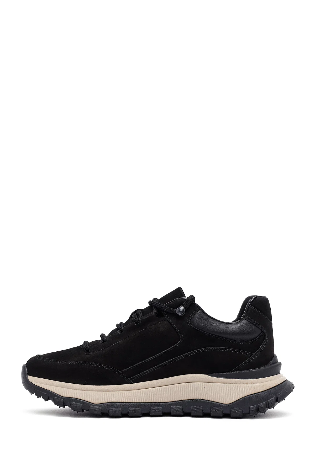 Erkek Siyah Bağcıklı Kalın Tabanlı Nubuk Deri Casual Sneaker - Image 2