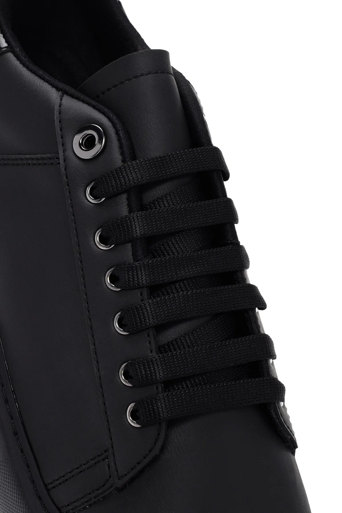 Erkek Siyah Bağcıklı Kalın Tabanlı Sneaker - Image 10