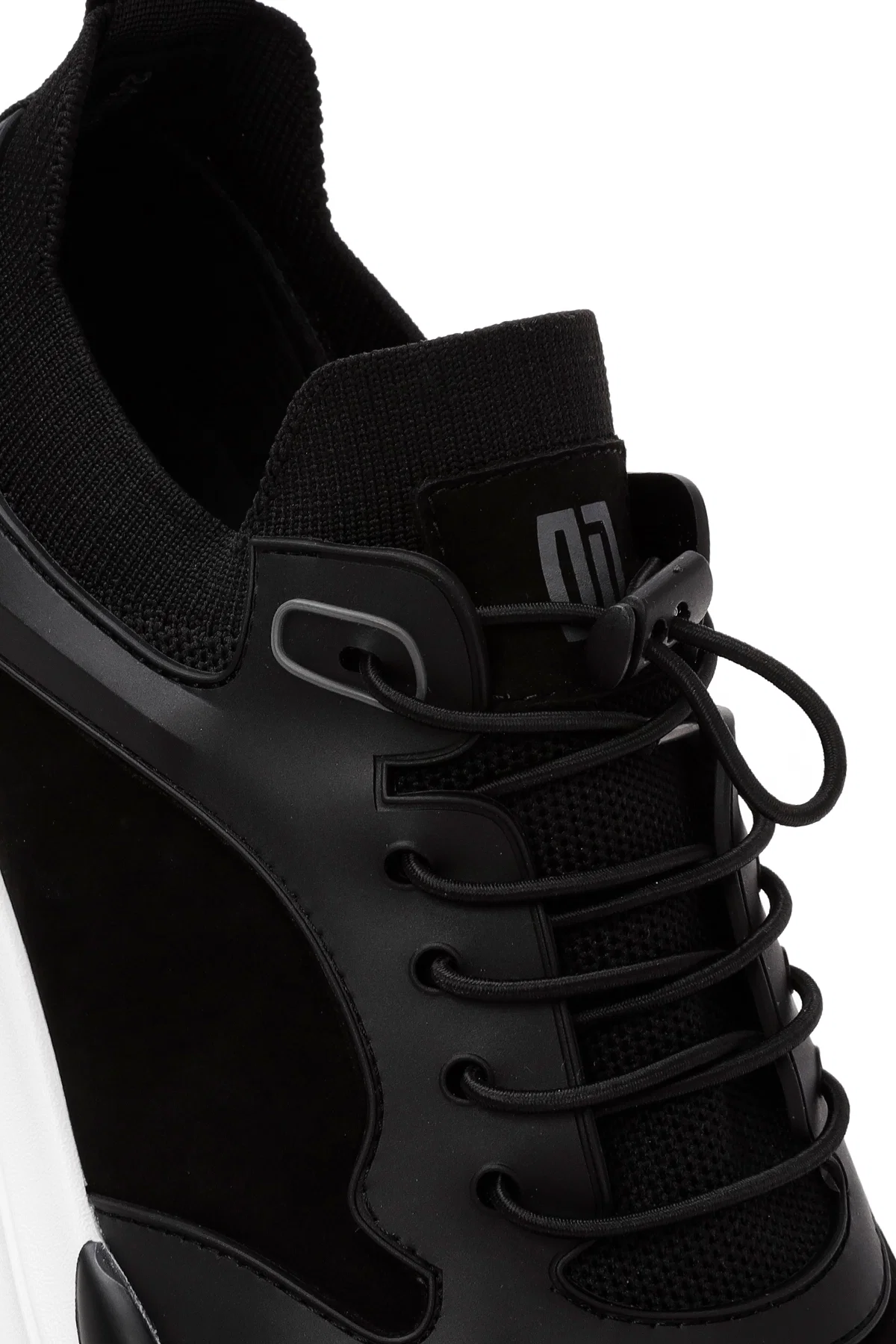 Erkek Siyah Bağcıklı Nubuk Deri Sneaker - Image 10