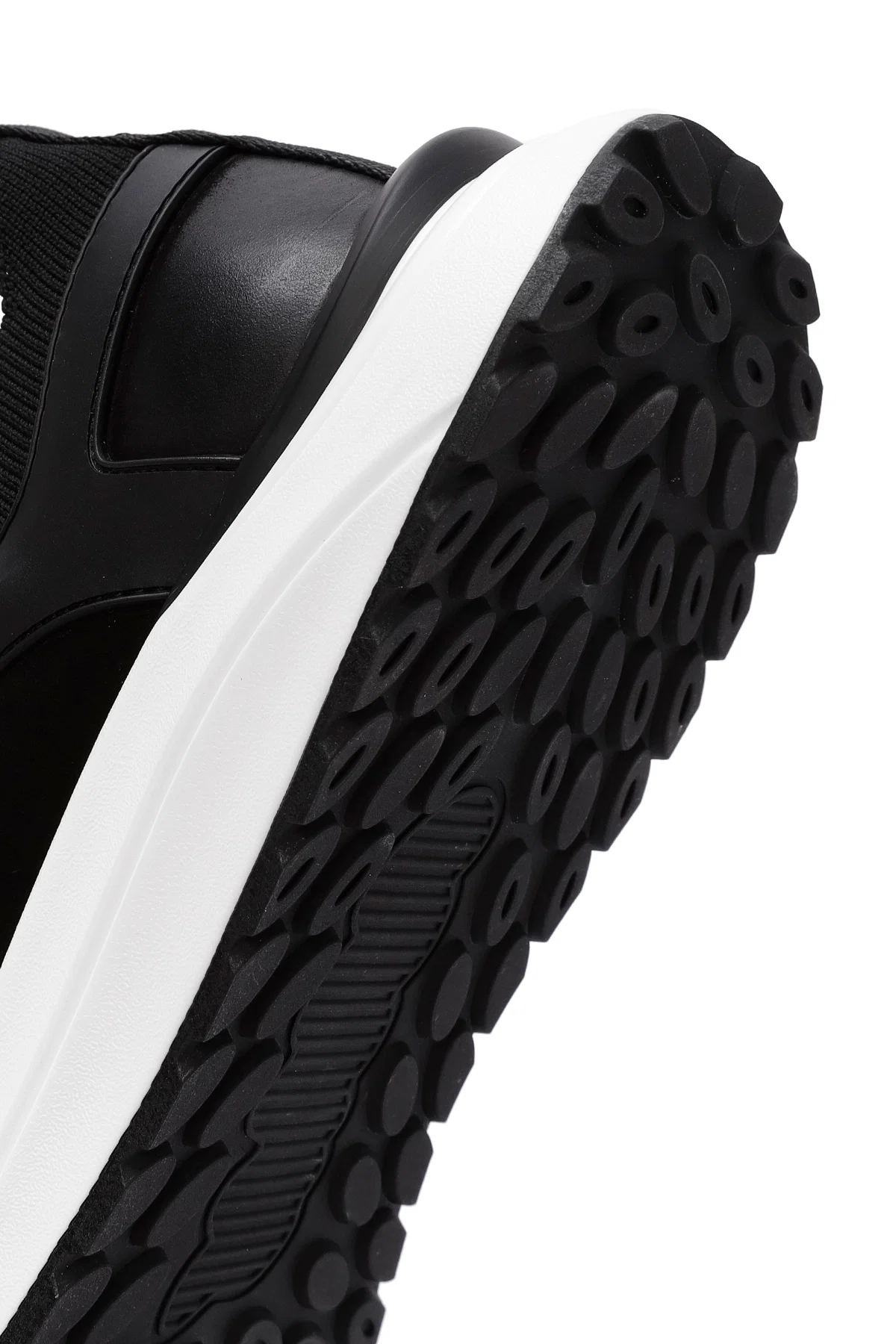 Erkek Siyah Bağcıklı Nubuk Deri Sneaker - Image 8