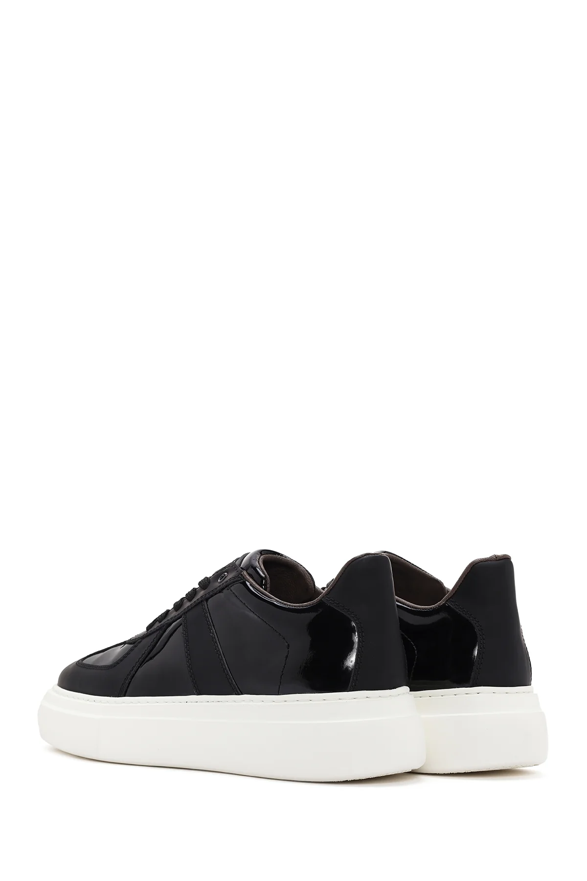 Erkek Siyah Bağcıklı Rugan Deri Casual Sneaker - Image 5