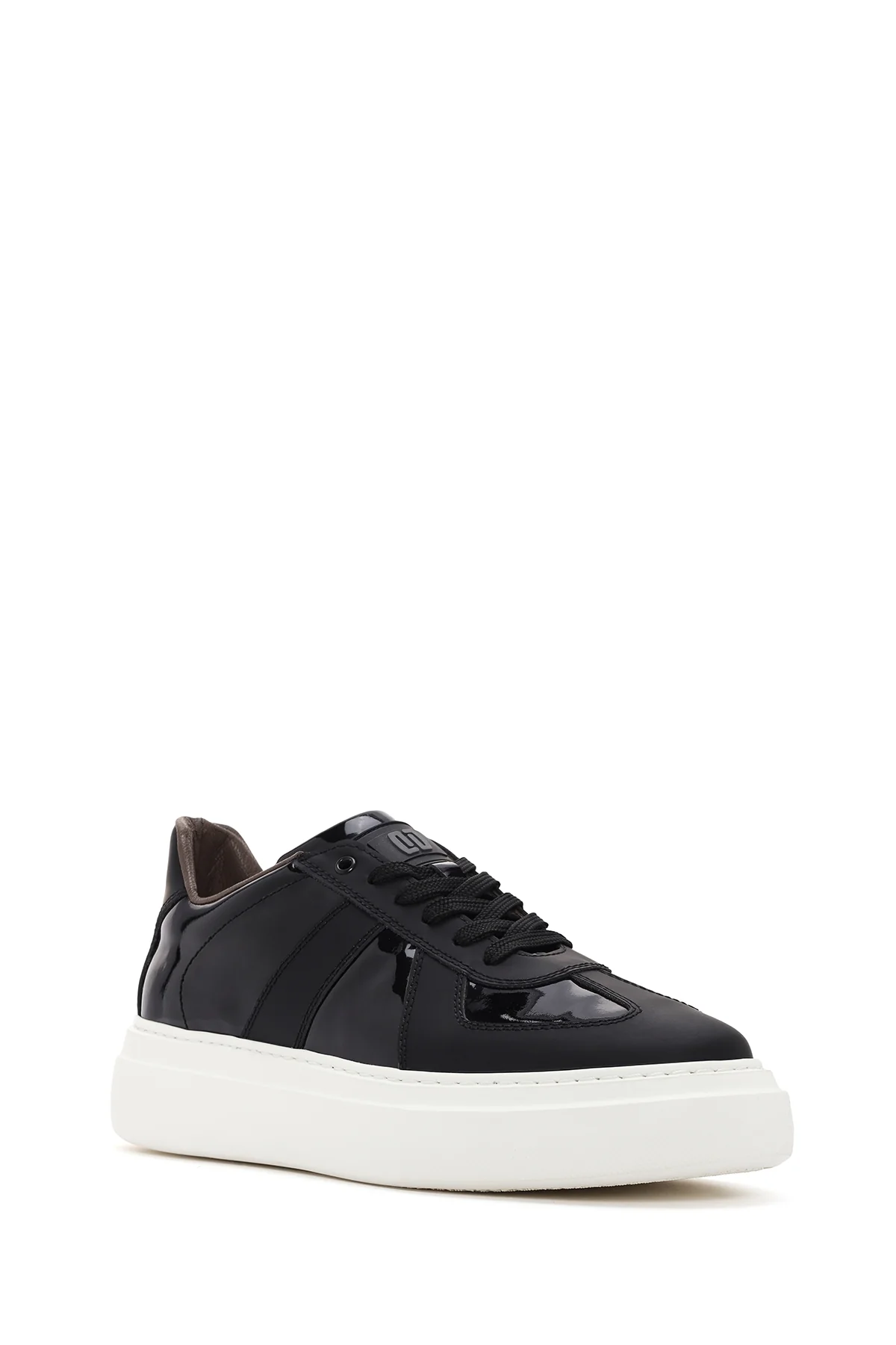 Erkek Siyah Bağcıklı Rugan Deri Casual Sneaker - Image 6