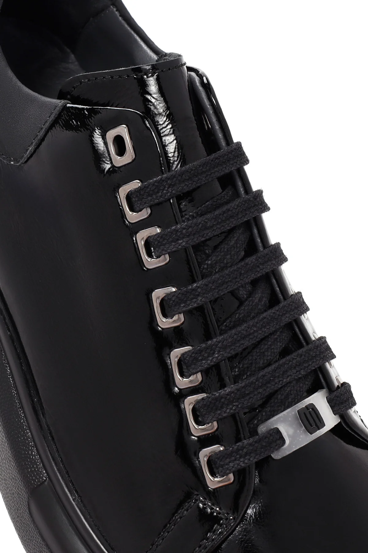 Erkek Siyah Bağcıklı Rugan Deri Sneaker - Image 9