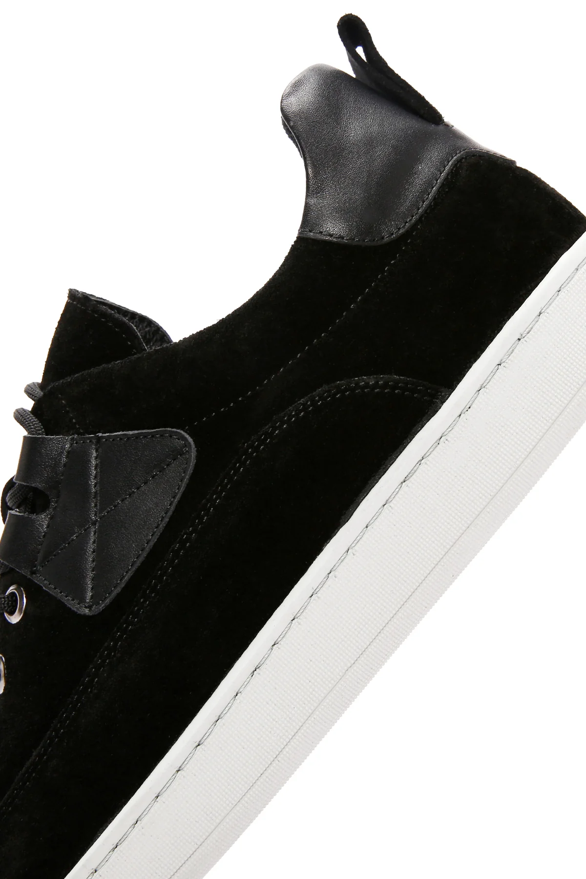 Erkek Siyah Bağcıklı Süet Deri Sneaker - Image 8