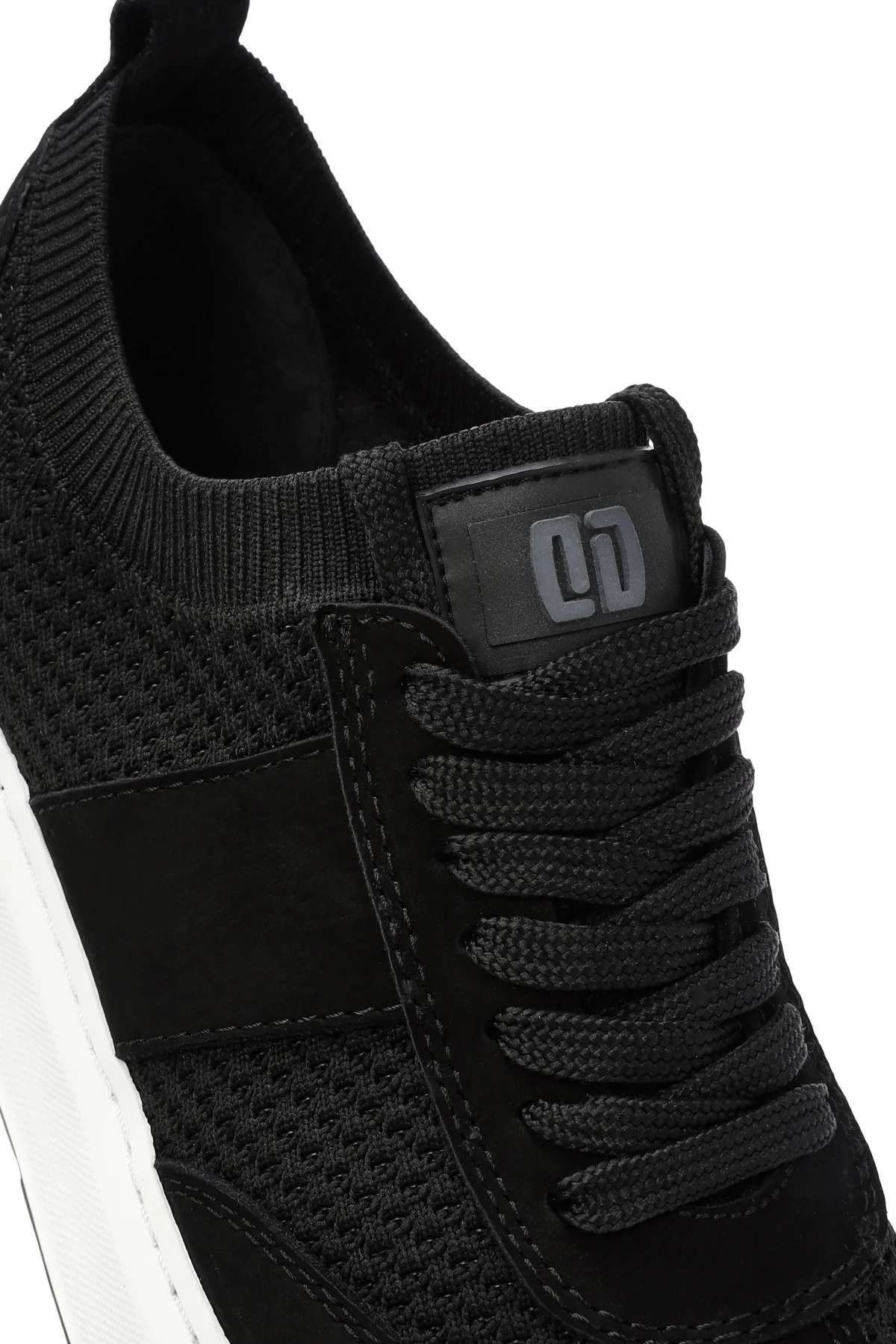 Erkek Siyah Deri Detaylı Bağcıklı Kumaş Sneaker - Image 9