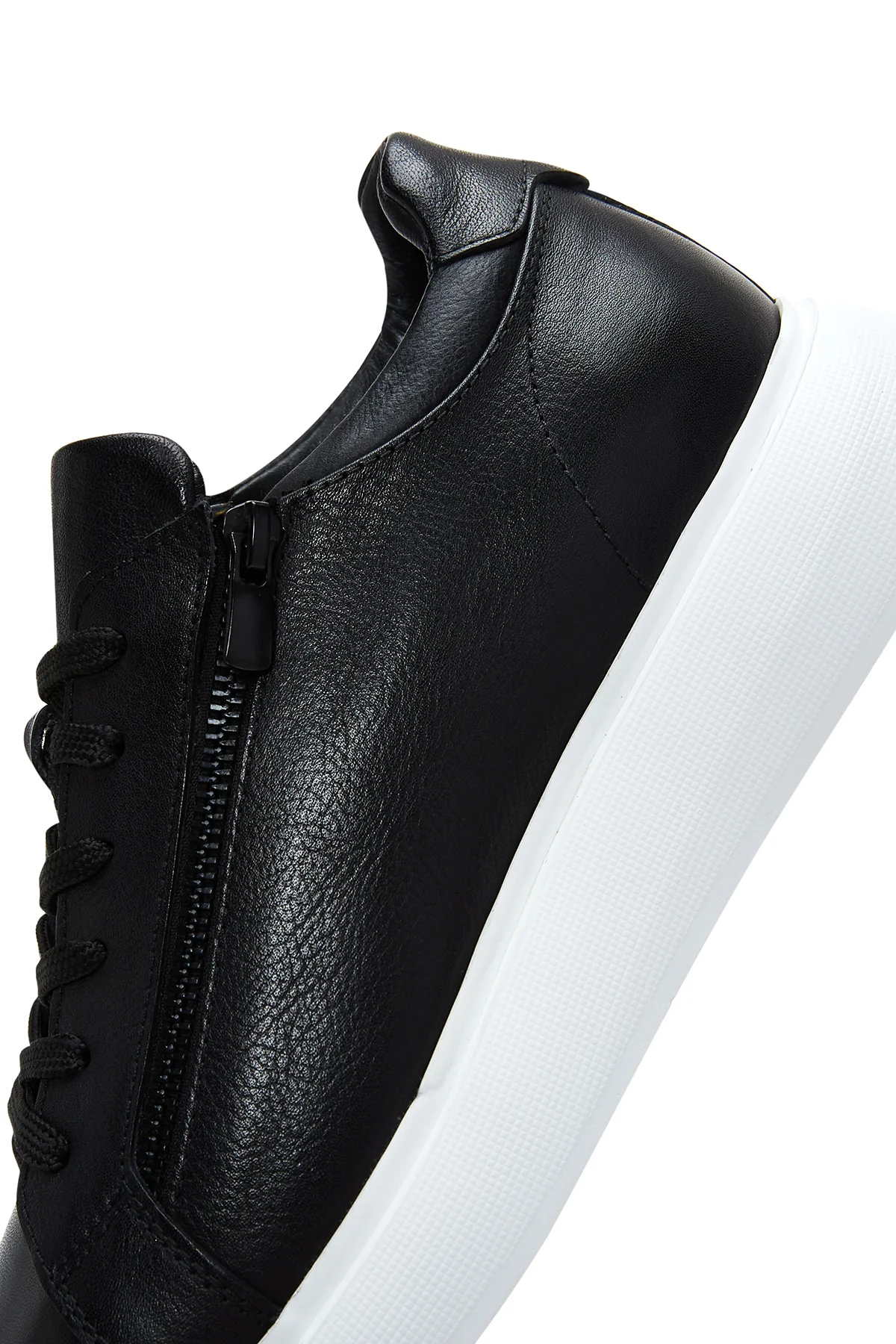 Erkek Siyah Deri Fermuar Detaylı Kalın Tabanlı Sneaker - Image 7