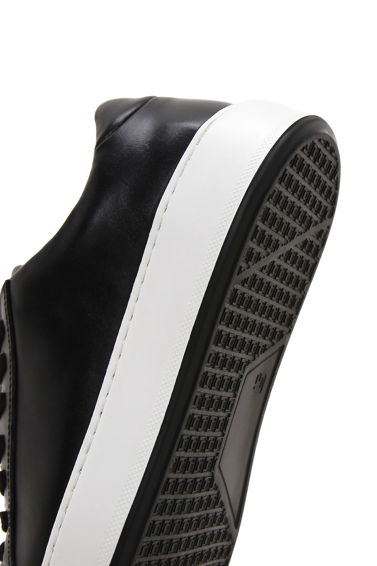 Erkek Siyah Deri Kalın Tabanlı Sneaker - Image 8