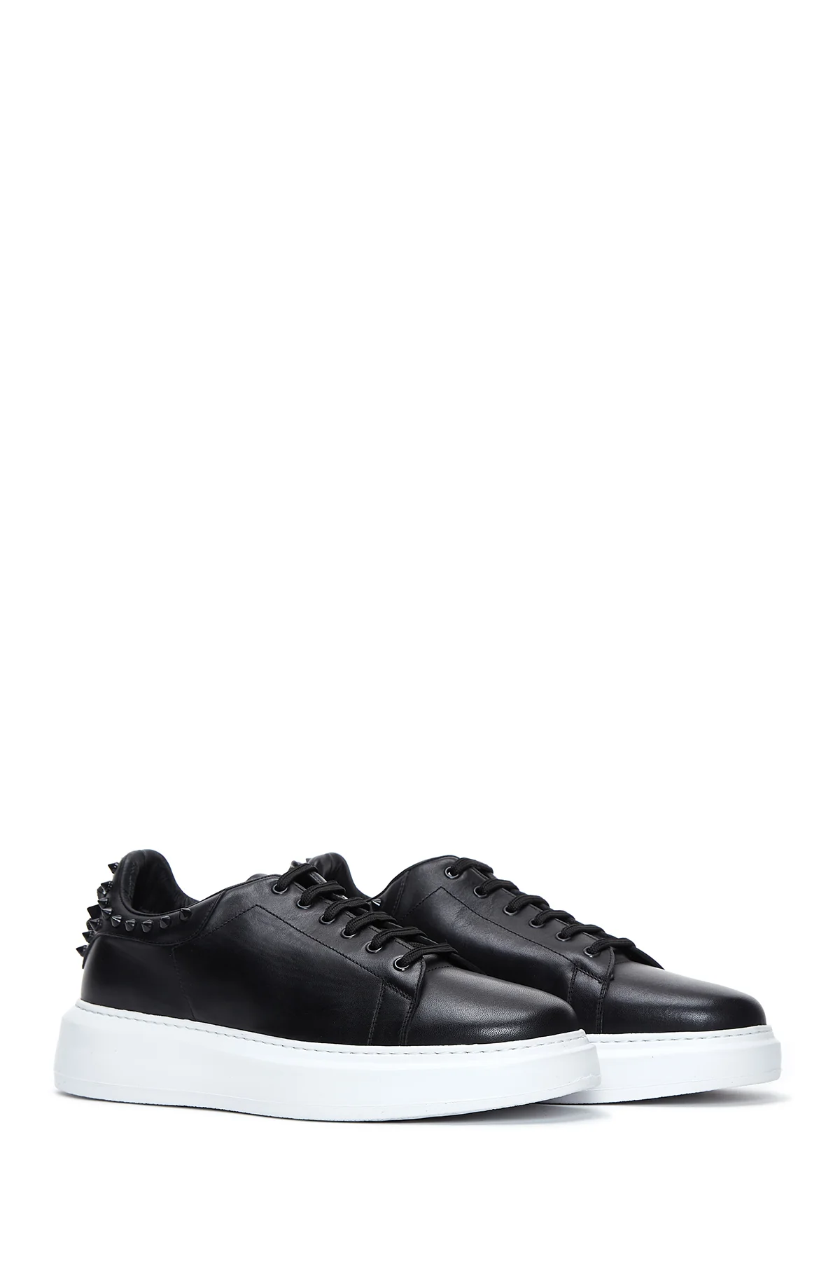 Erkek Siyah Deri Zımba Detaylı Kalın Tabanlı Sneaker - Image 3