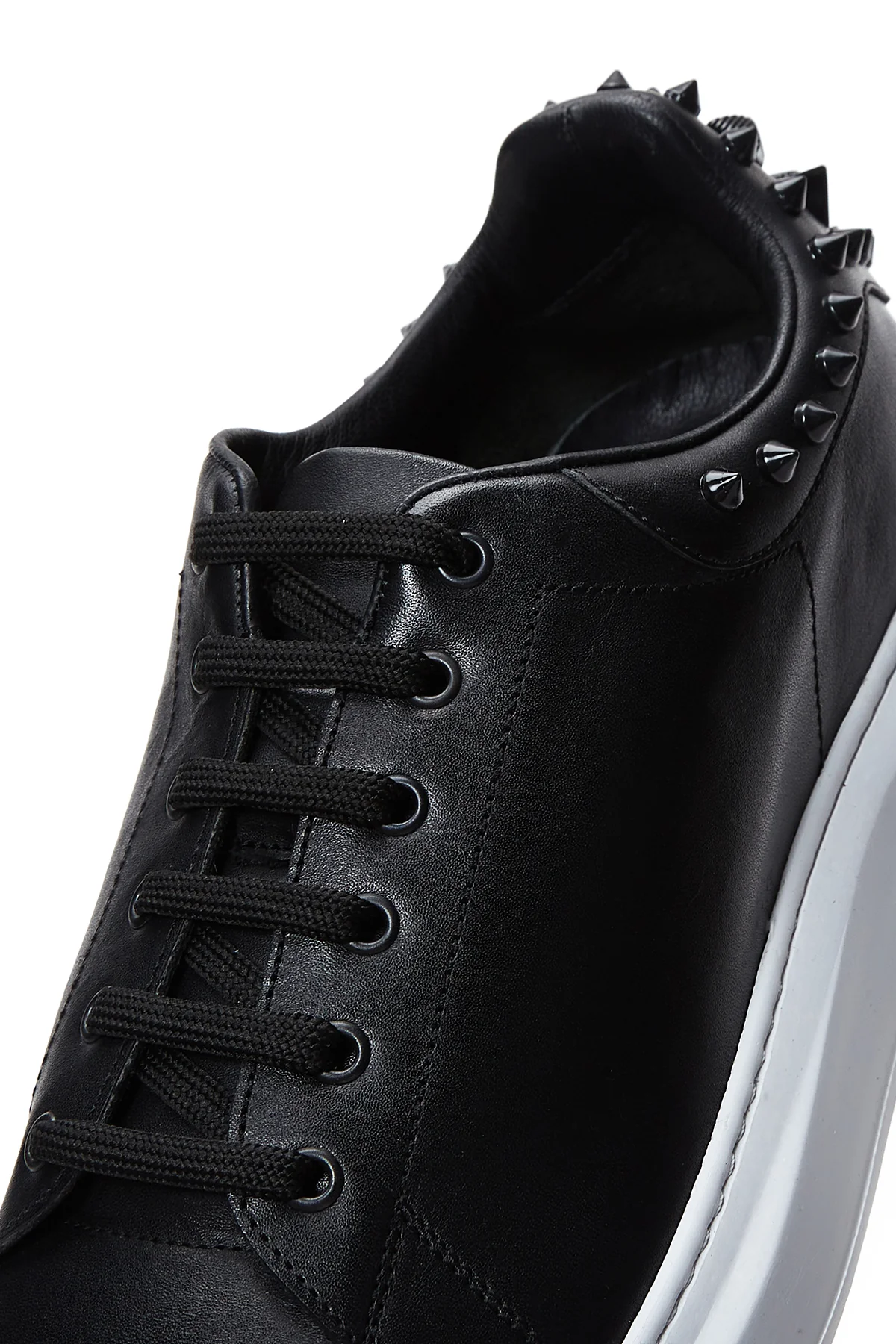 Erkek Siyah Deri Zımba Detaylı Kalın Tabanlı Sneaker - Image 7
