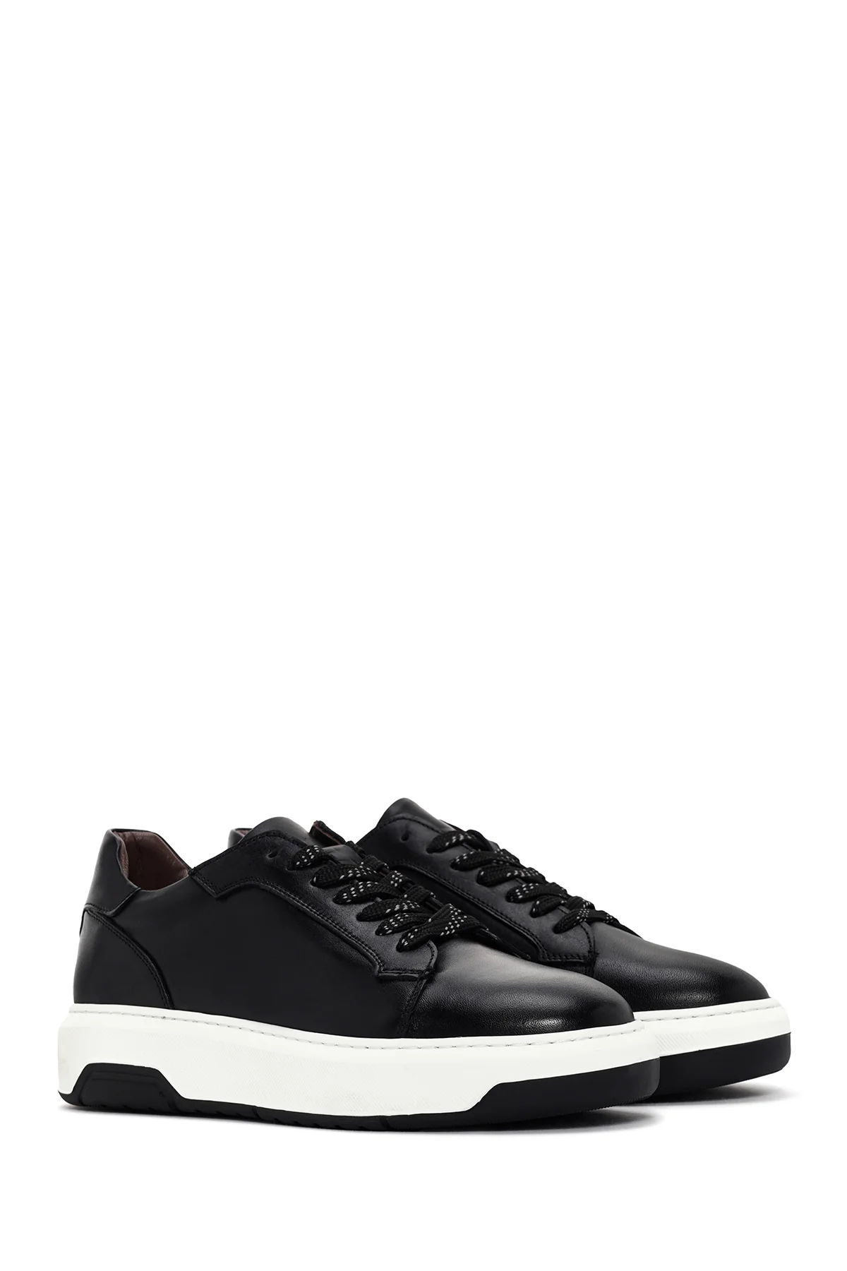Erkek Siyah Kalın Tabanlı Bağcıklı Deri Sneaker - Image 3