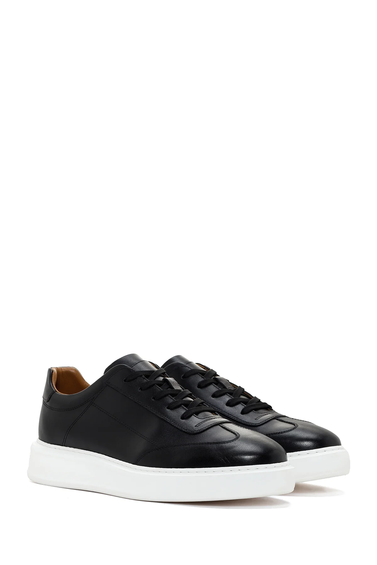 Erkek Siyah Kalın Tabanlı Bağcıklı Deri Sneaker - Image 3