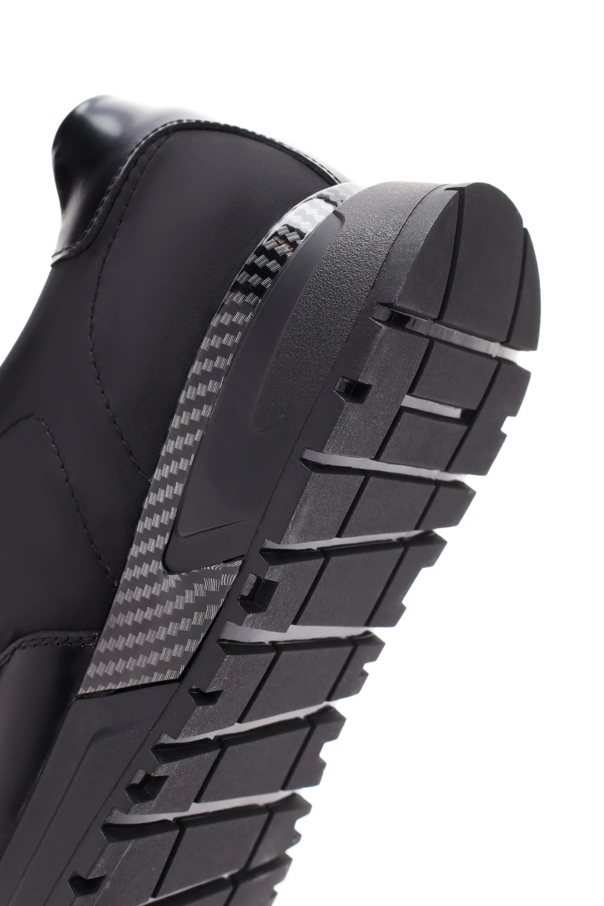 Erkek Siyah Kalın Tabanlı Bağcıklı Deri Sneaker - Image 8